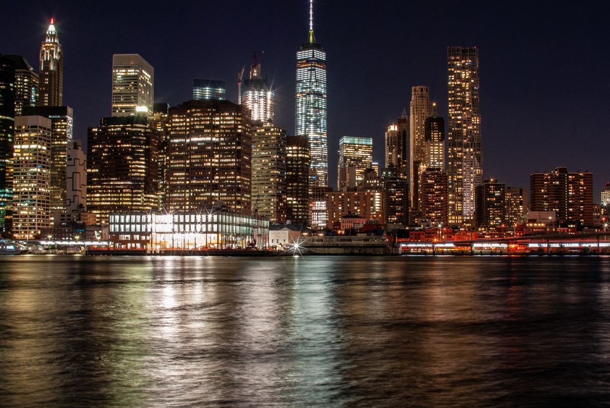 Book a Downtown Manhattan Vacation | Fora Travel