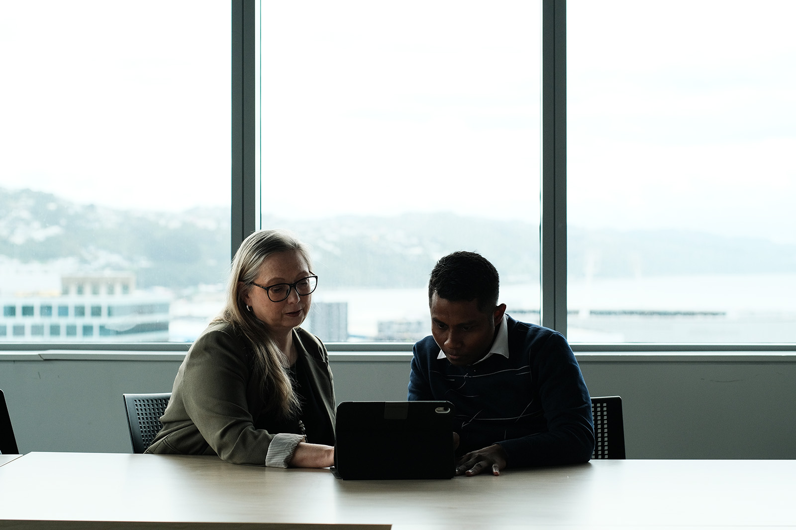 How to apply for a scholarship — MANAAKI | Education New Zealand