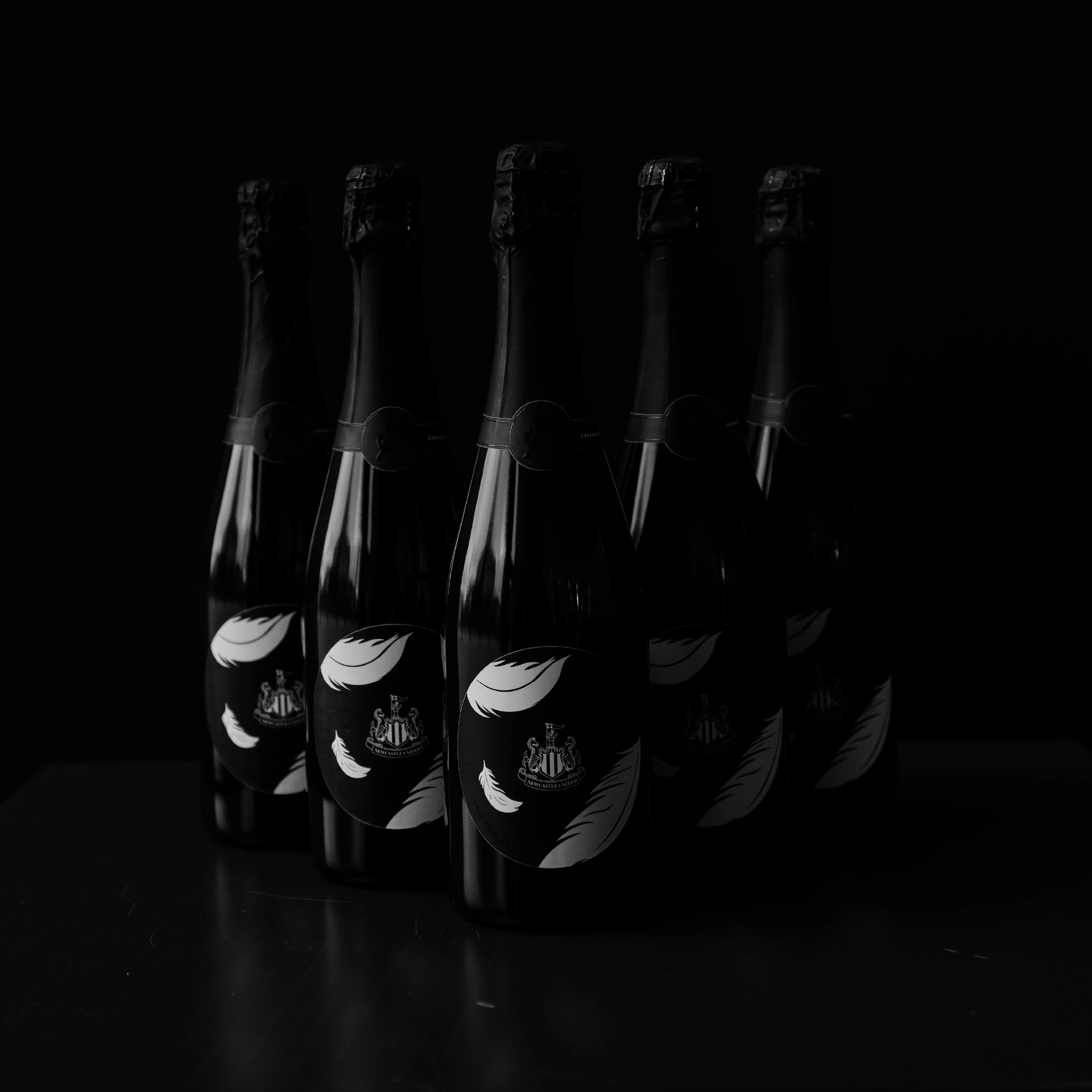 Carabao Cup 24/25 Winners' Champagne image