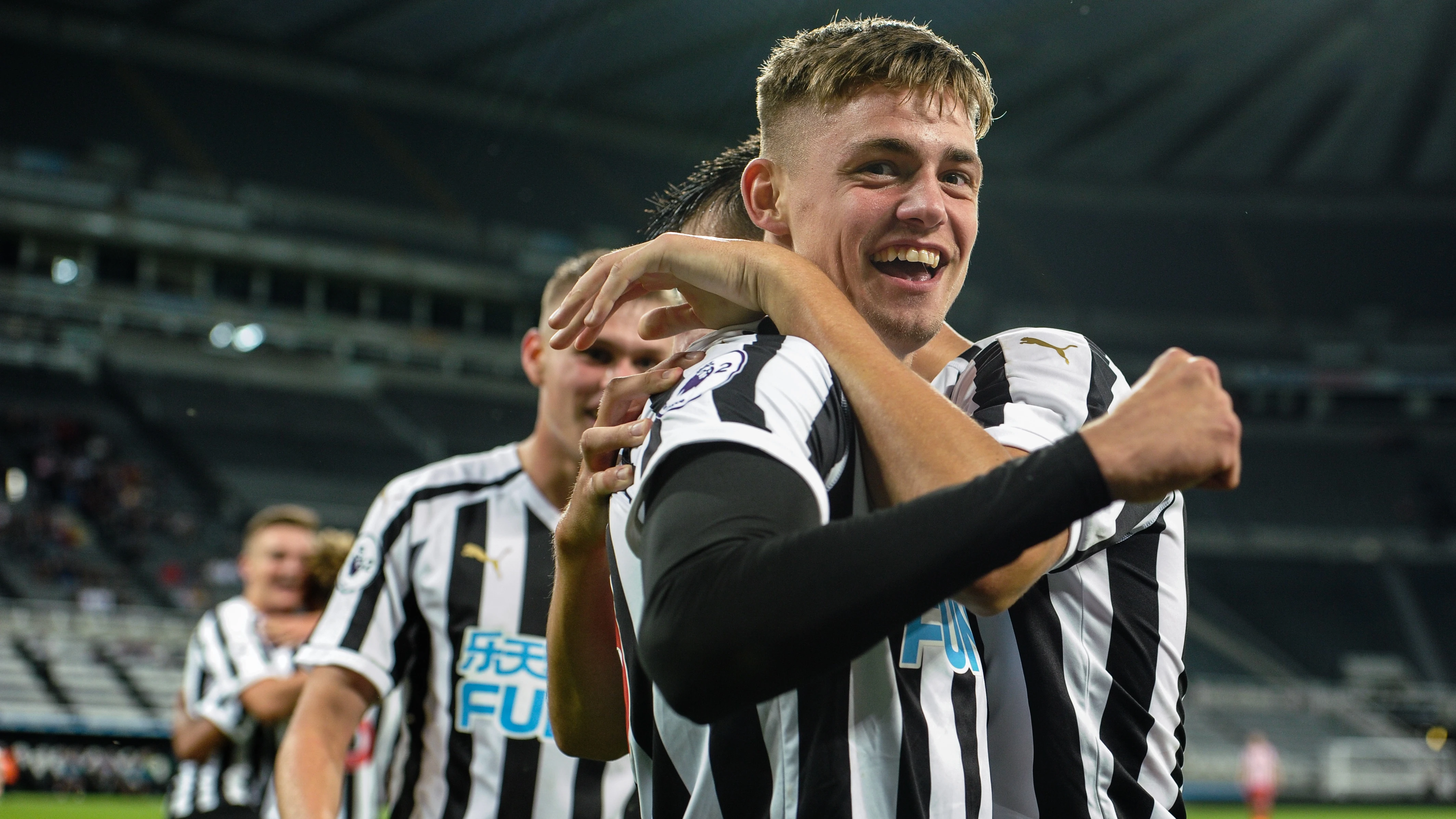 elias-sorensen-celebrates-st-james-park