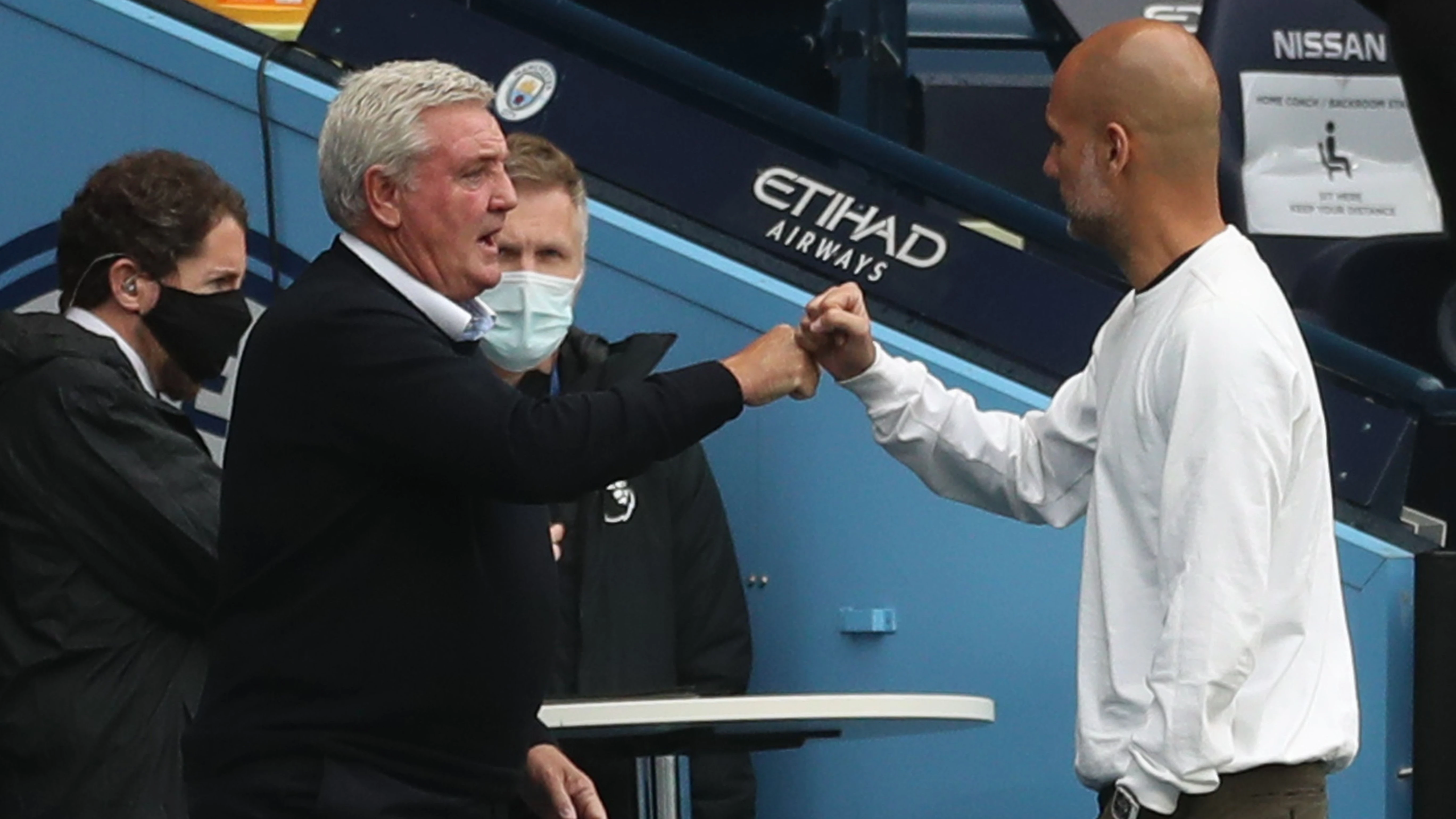 steve-bruce-pep-guardiola-first-bump