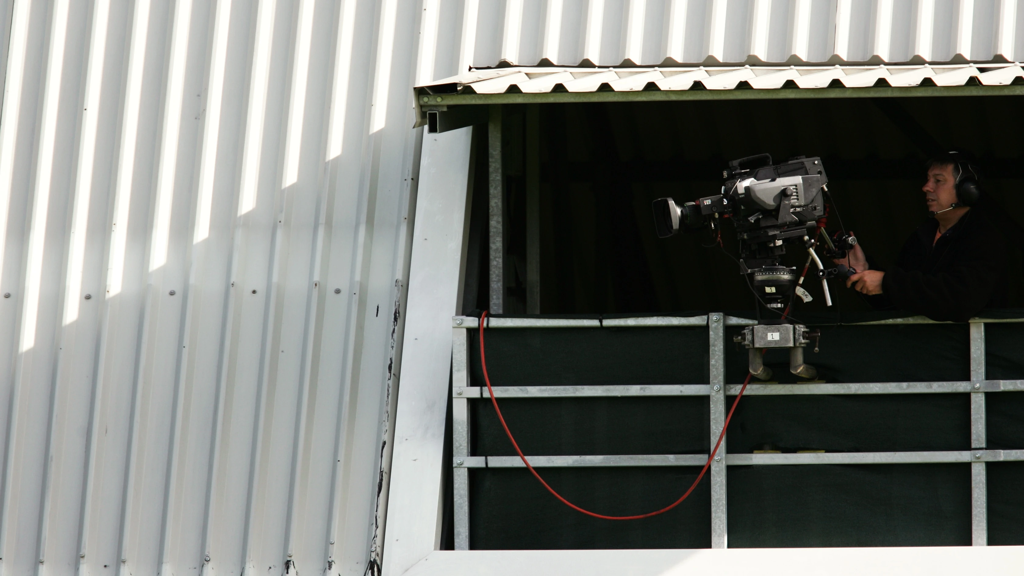 tv-camera-kassam-stadium