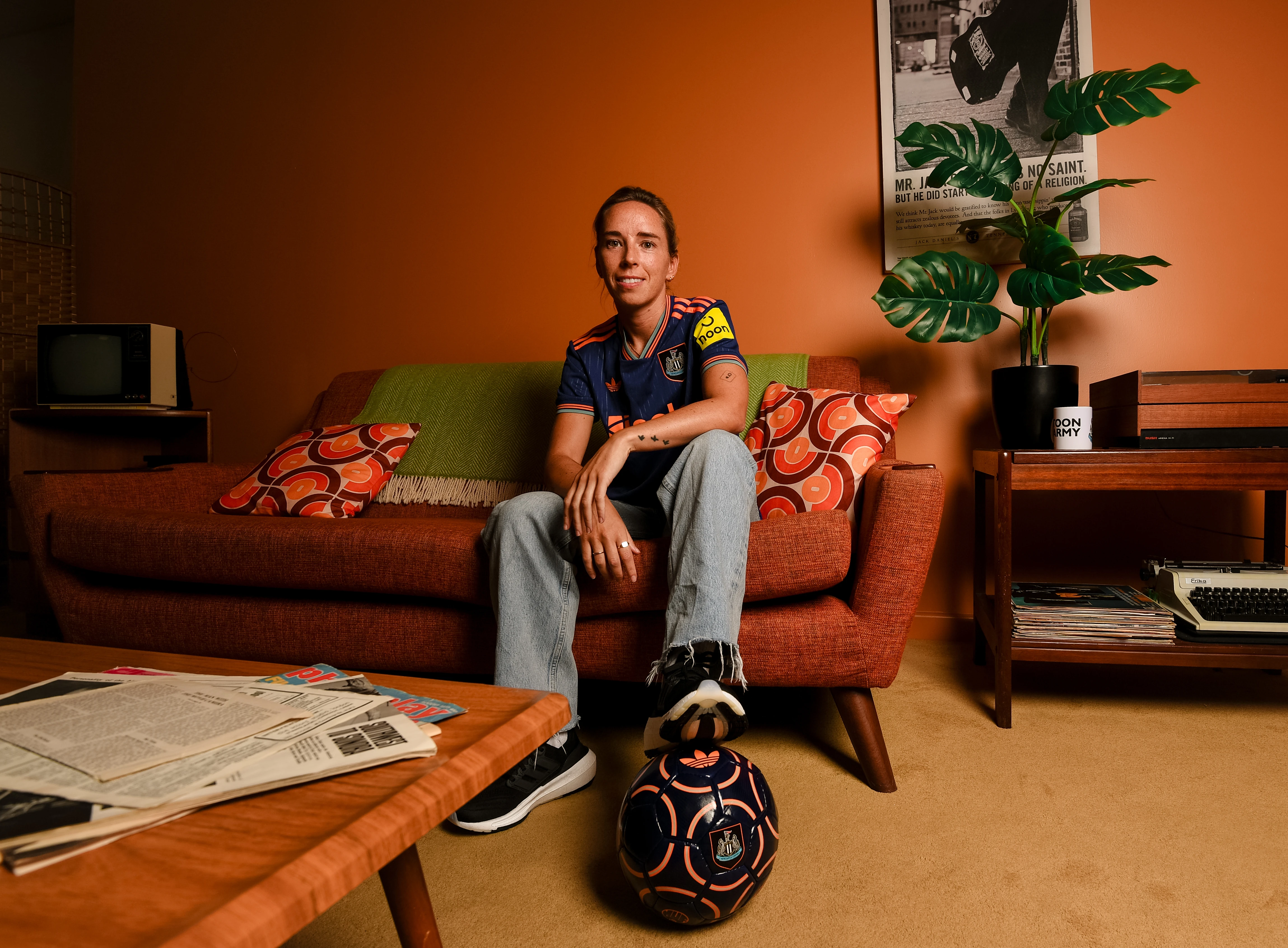 Jordan Nobbs 170725