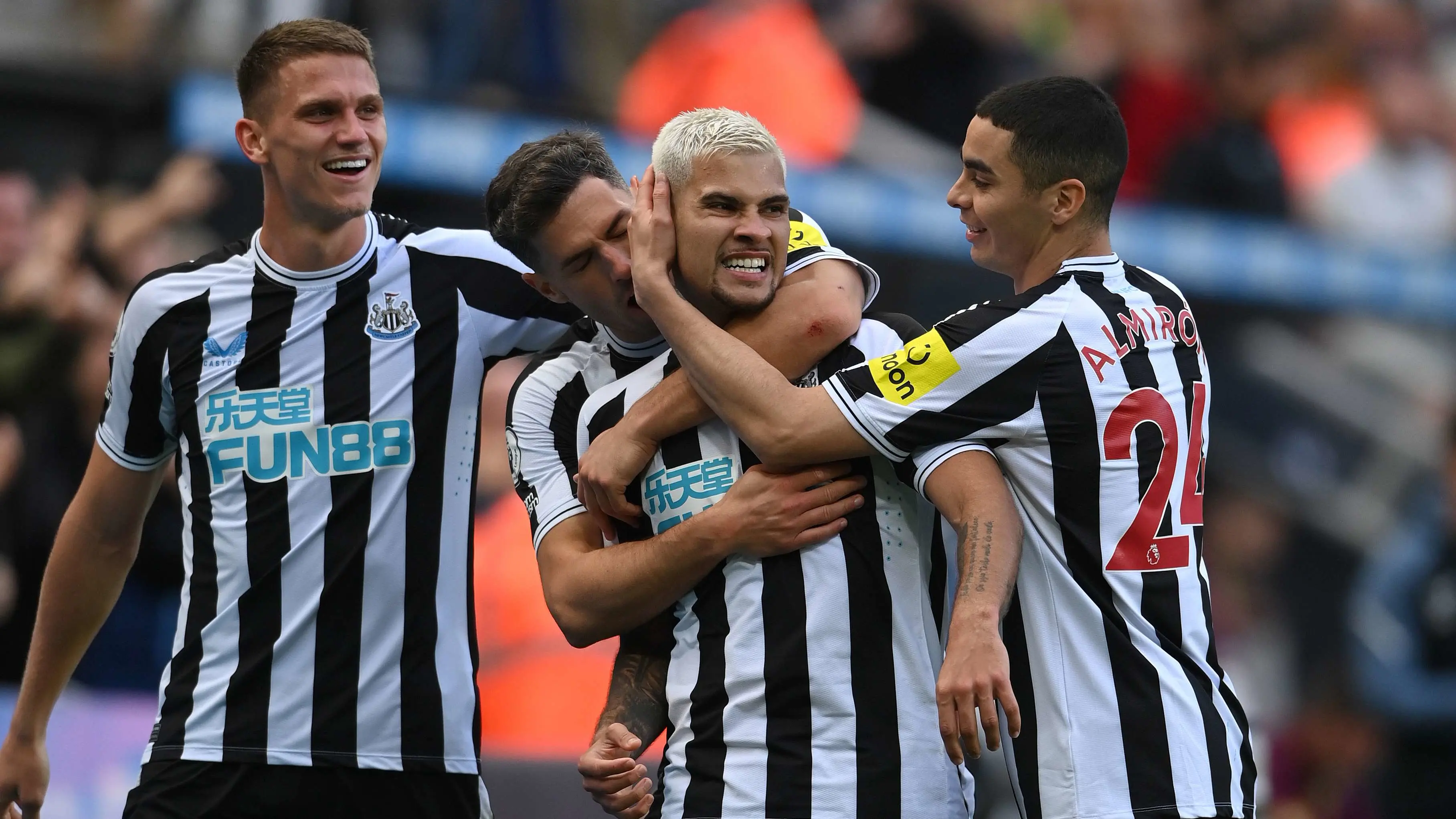 bruno-guimaraes-miguel-almiron-celebrate