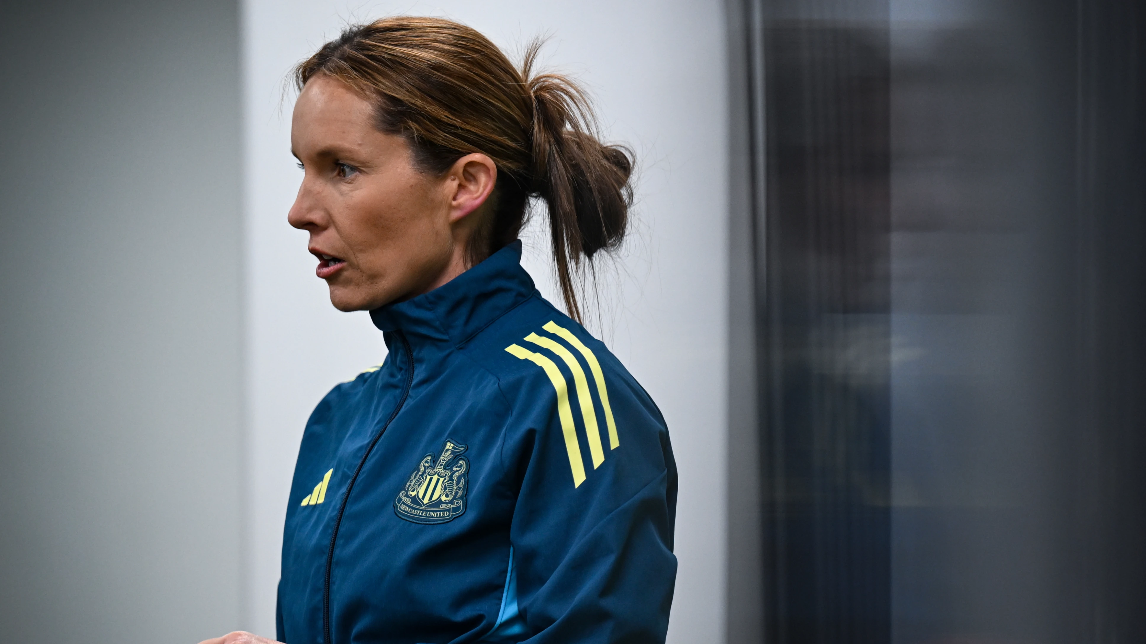 ST1 2448-2821796 Image