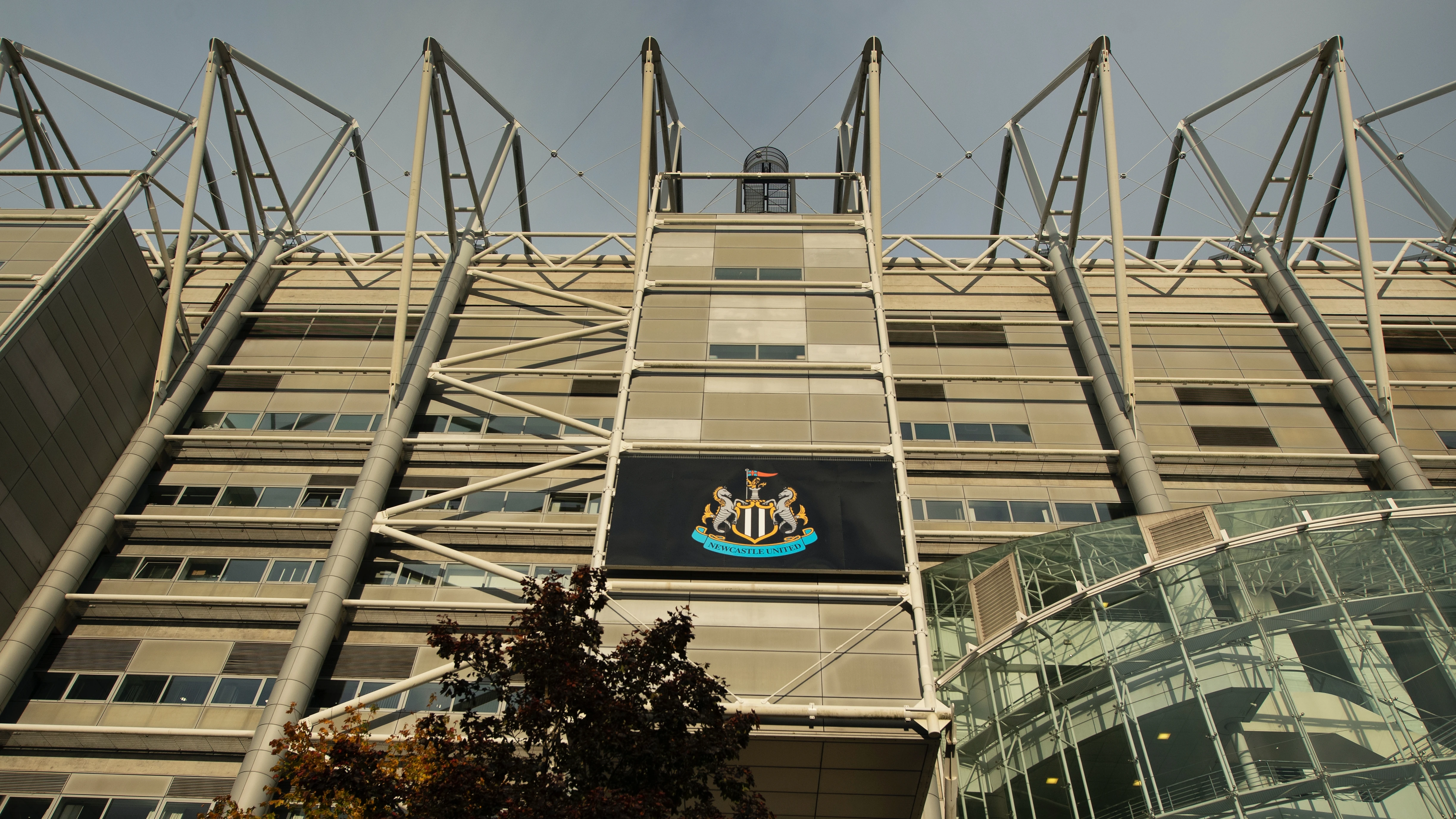 20211018-st-james-park-exterior