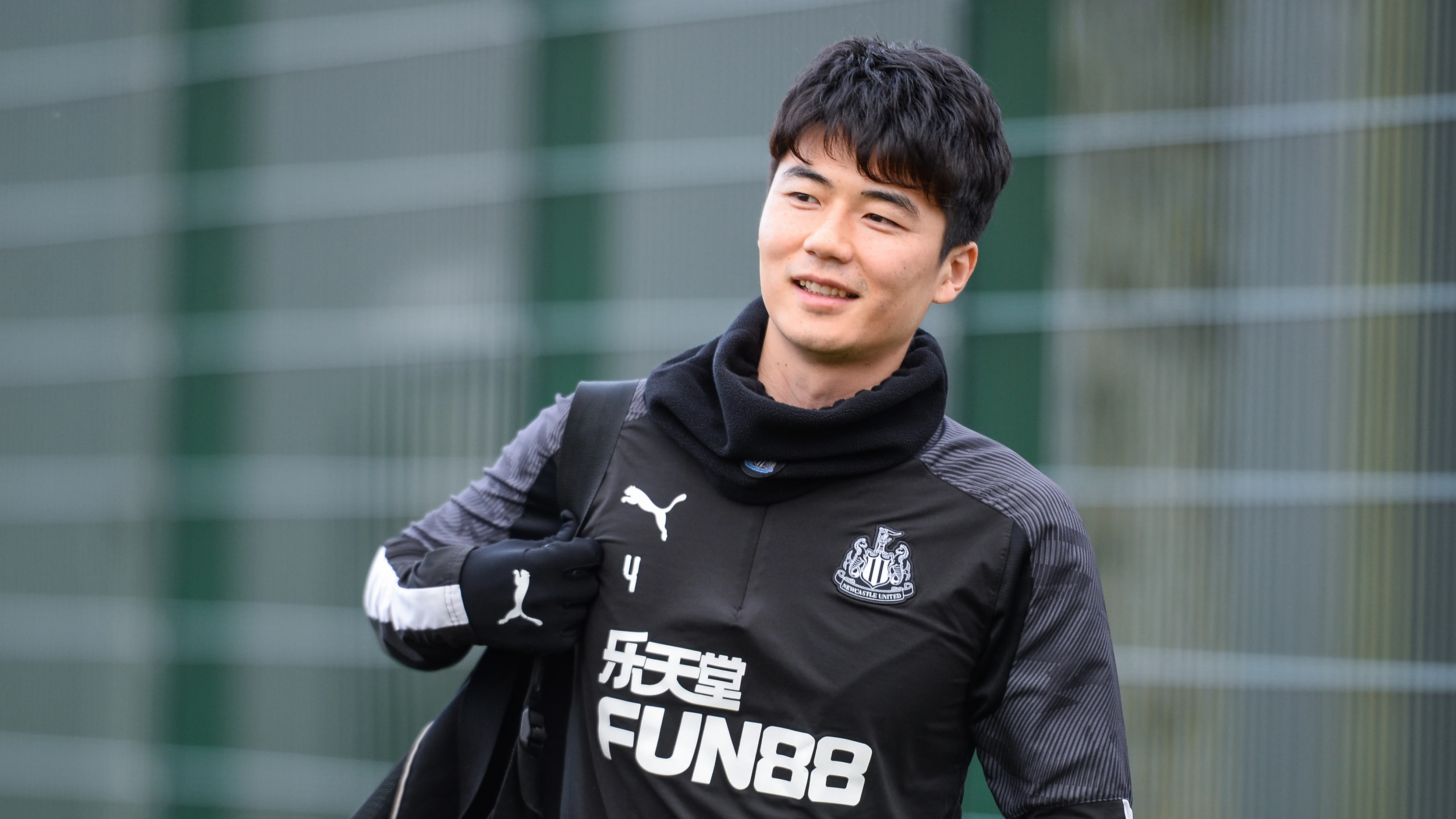 20200131-ki-sung-yueng-departs