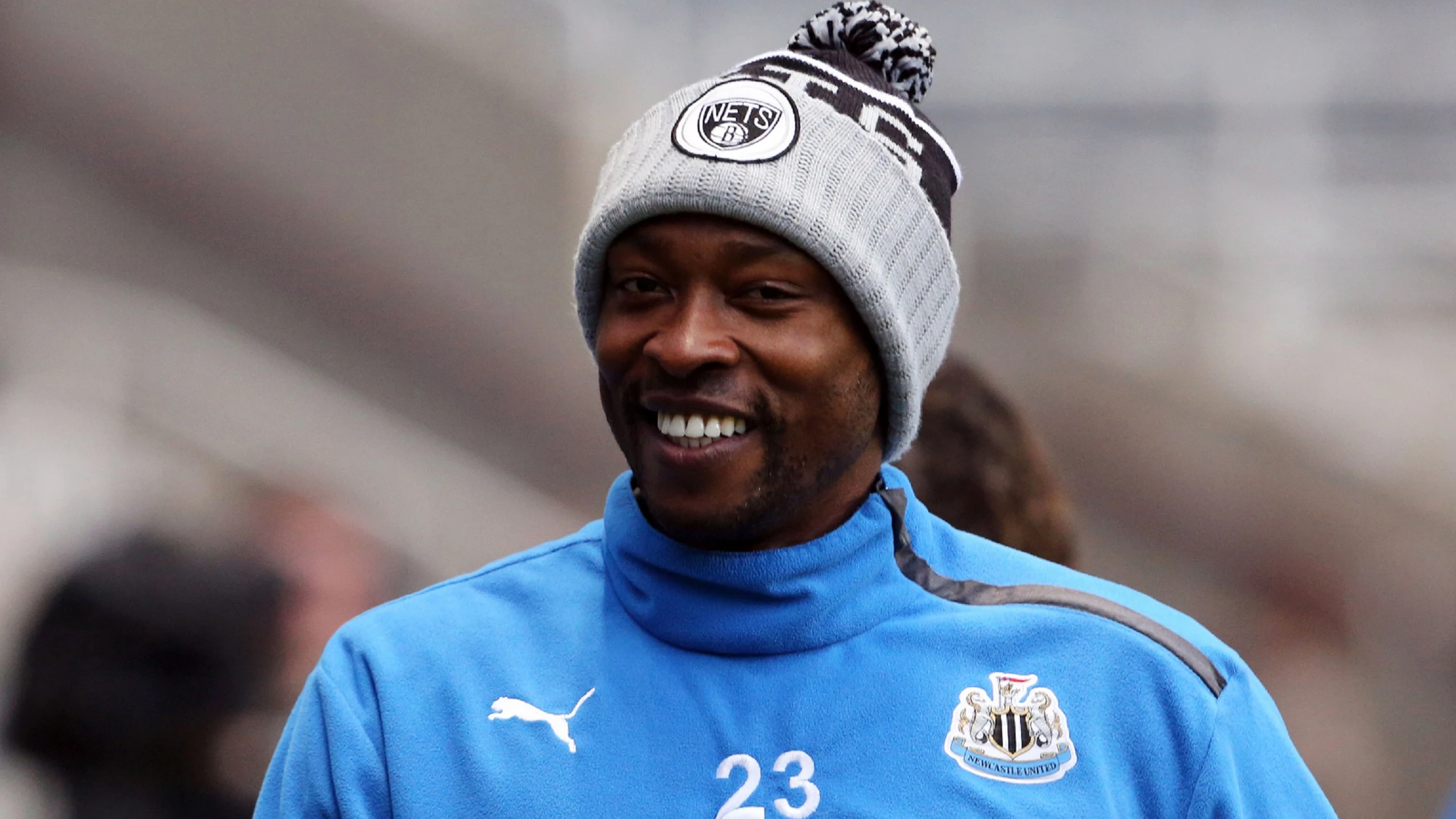 shola-ameobi-hat