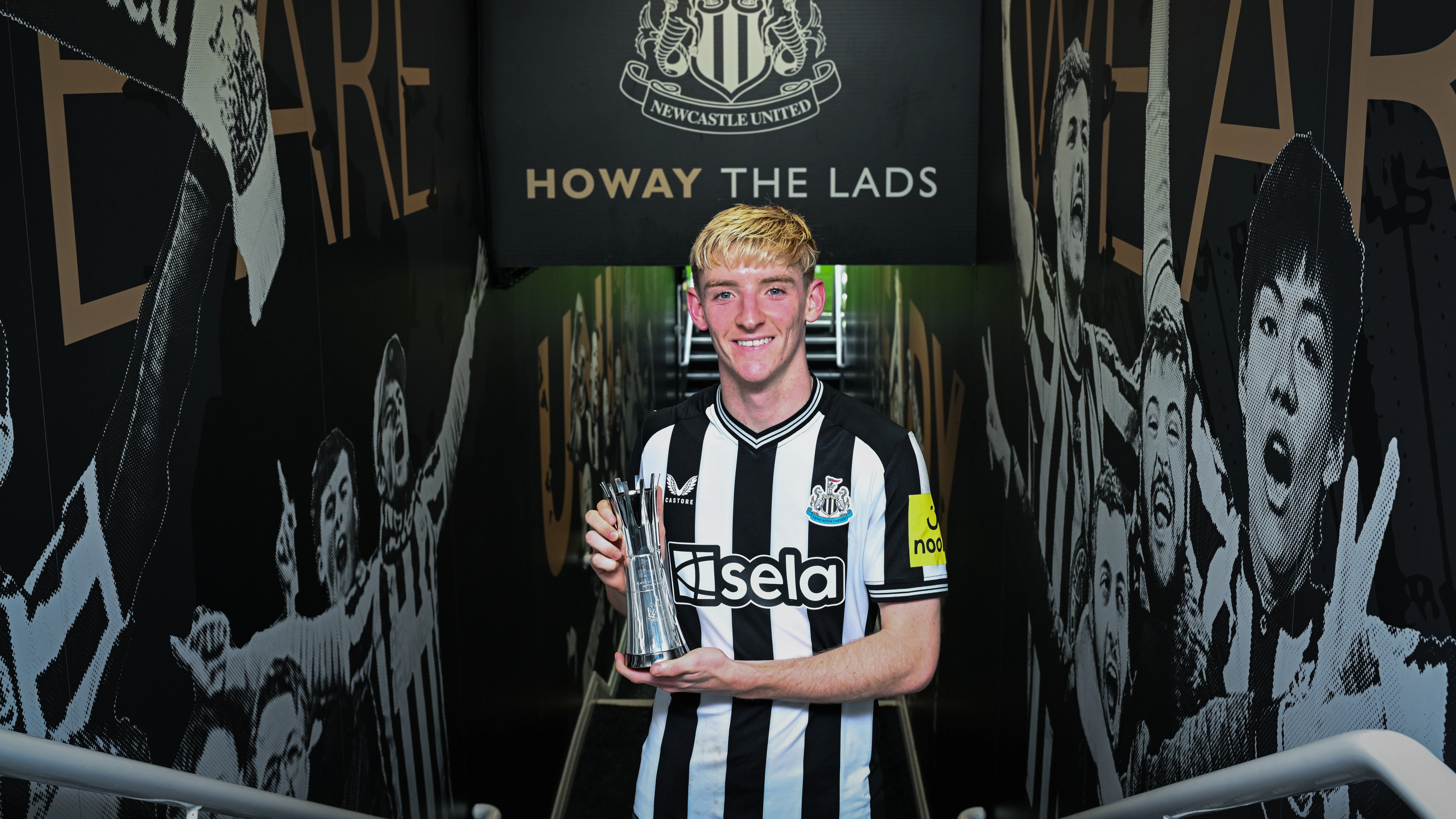 anthony-gordon-sela-player-of-the-month