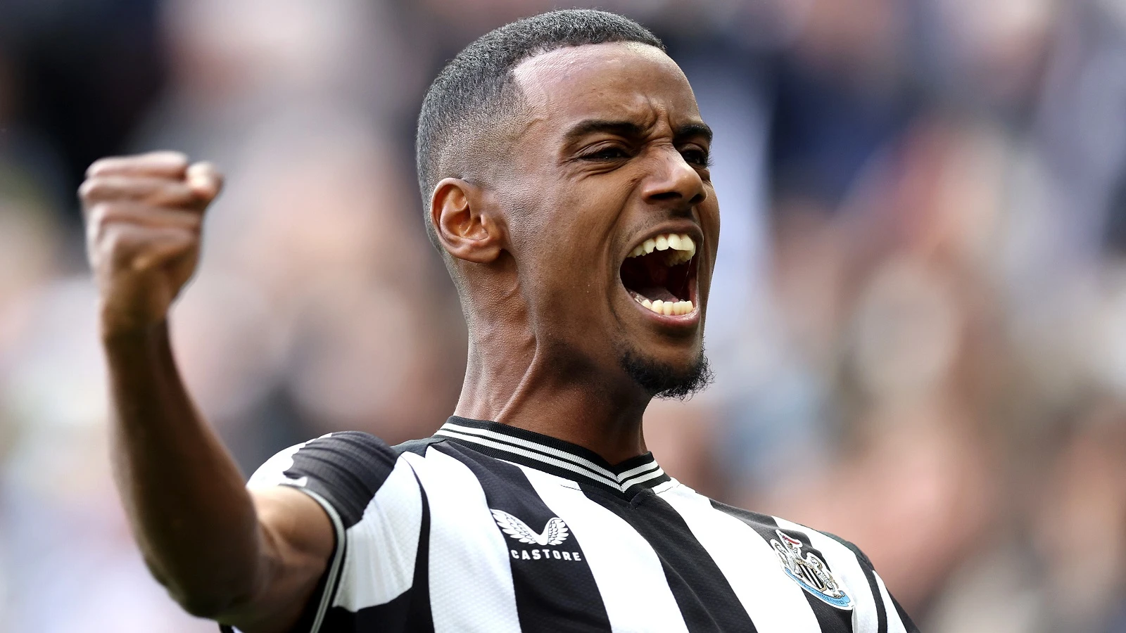 Hanya Liverpool yang kemungkinan sanggup menebus Alexander Isak