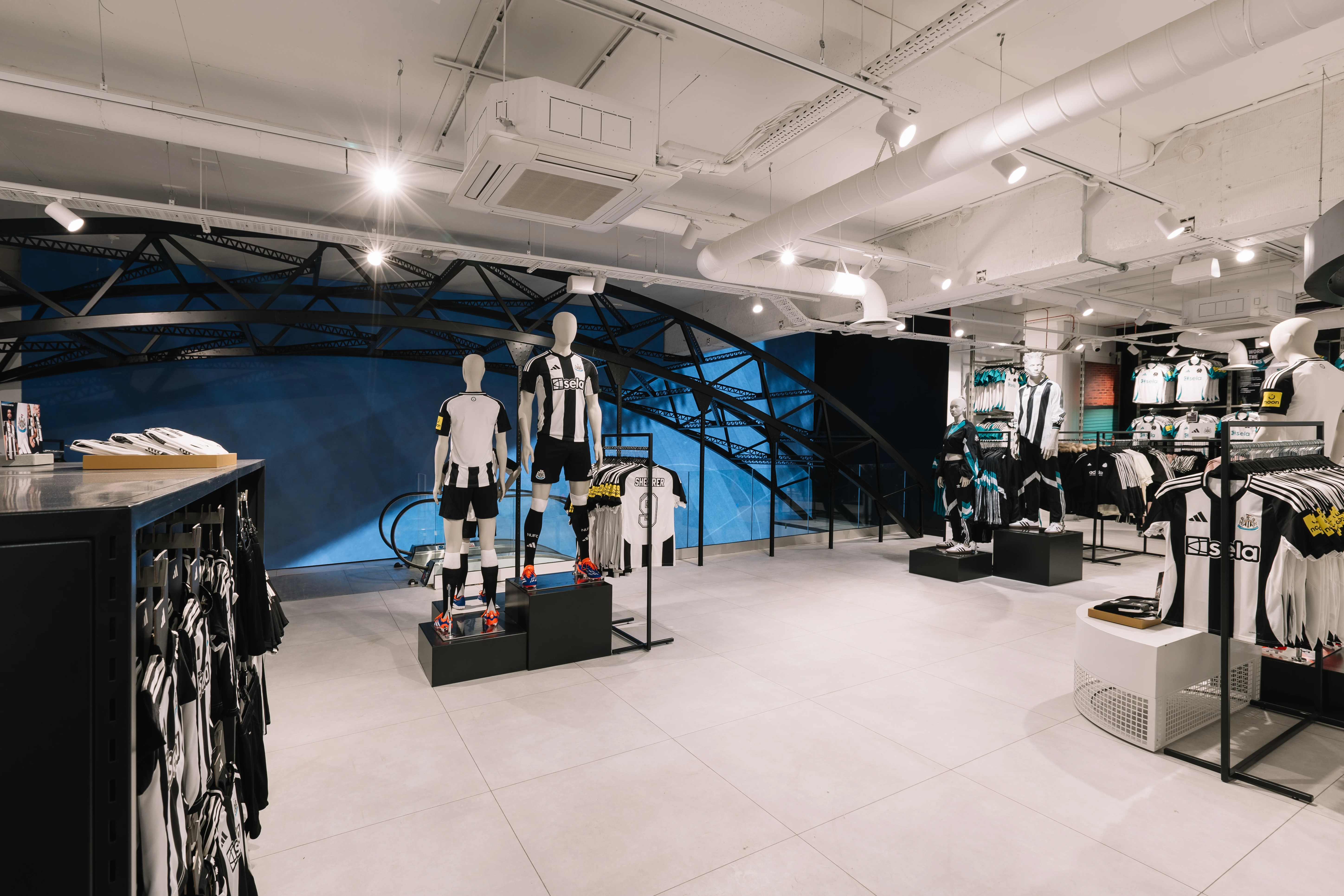 Club Store Gallery - Image 11