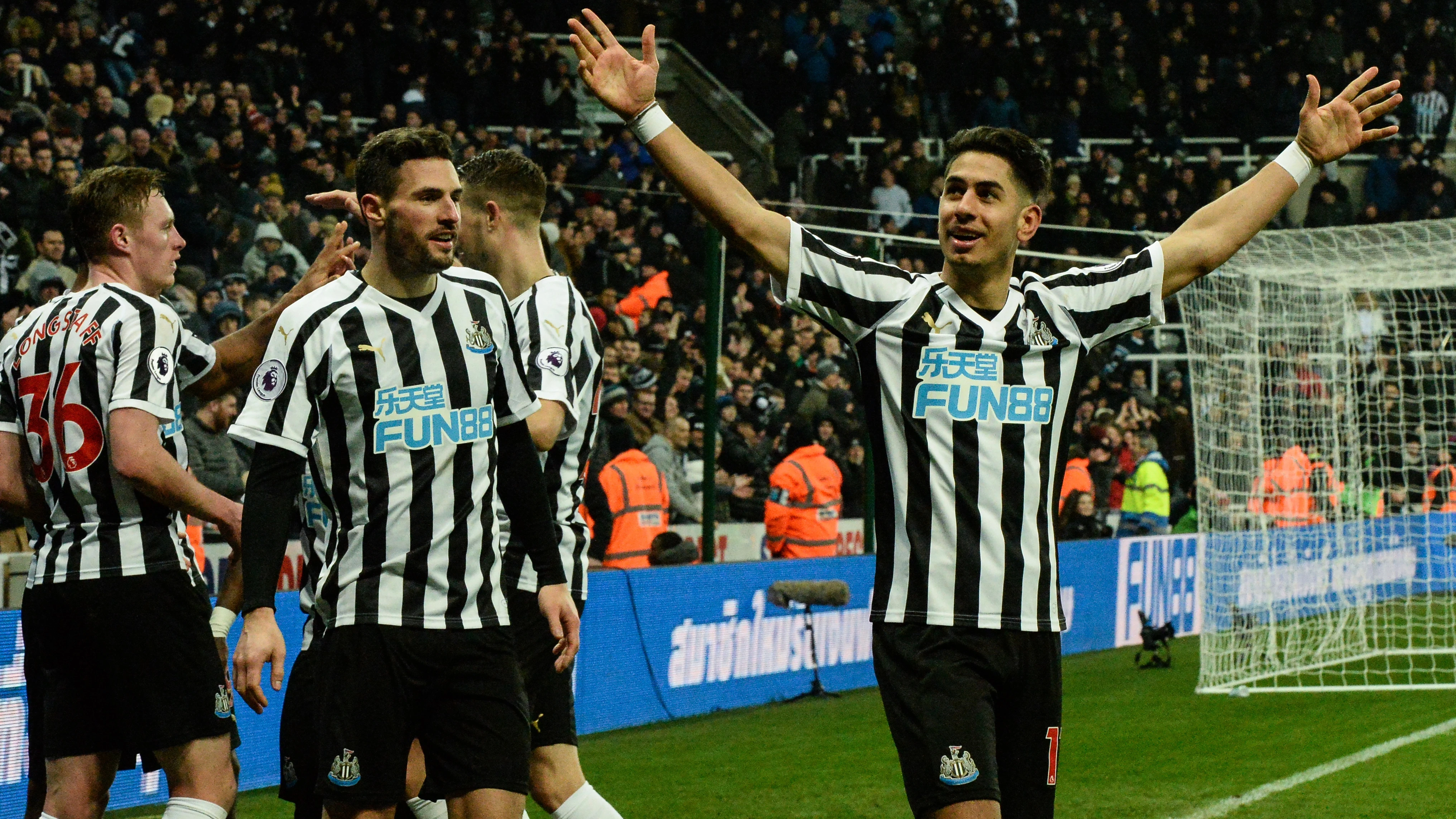 ayoze-perez-celebrates-cardiff