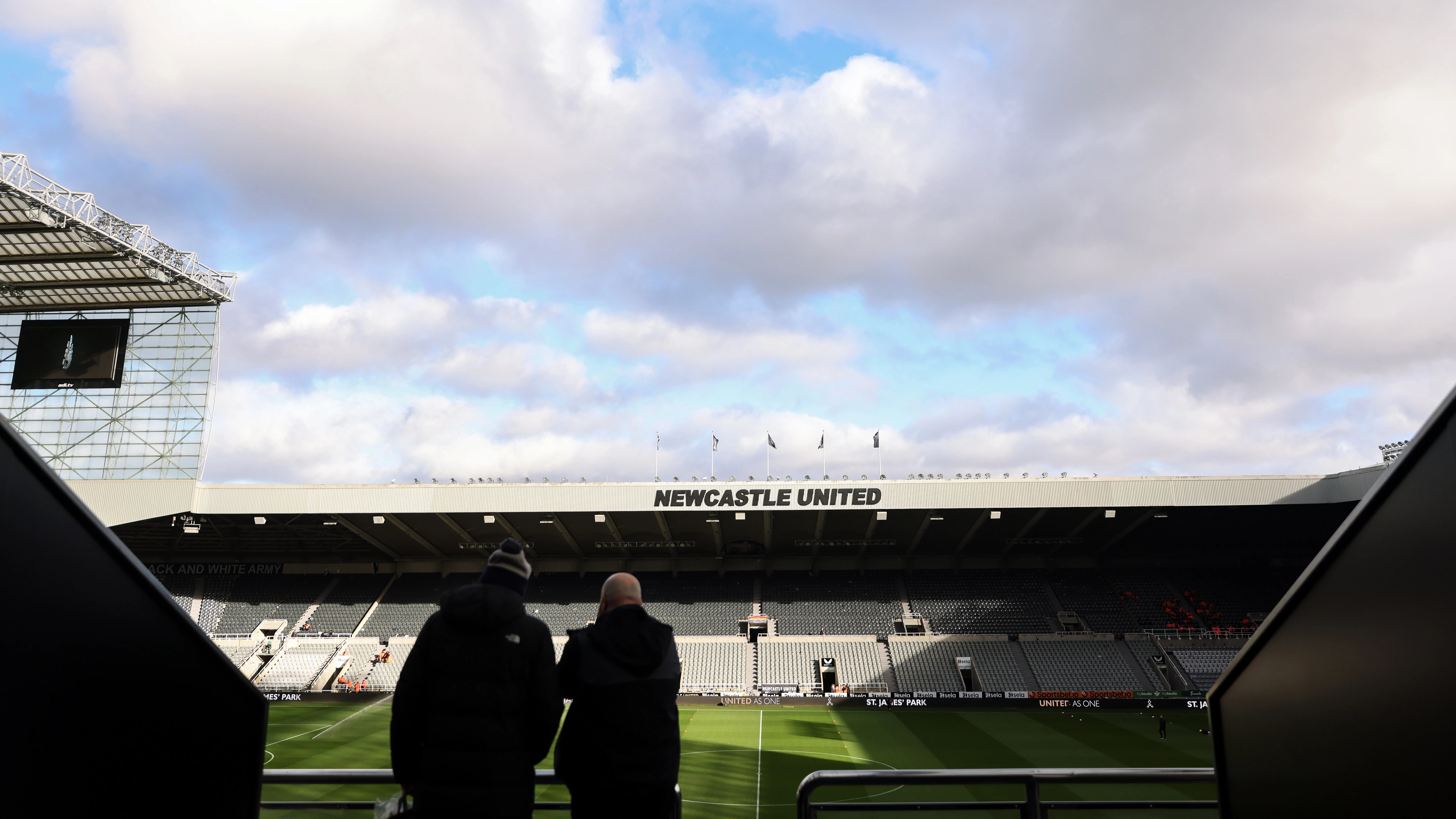 two-fans-st-james-park-luton