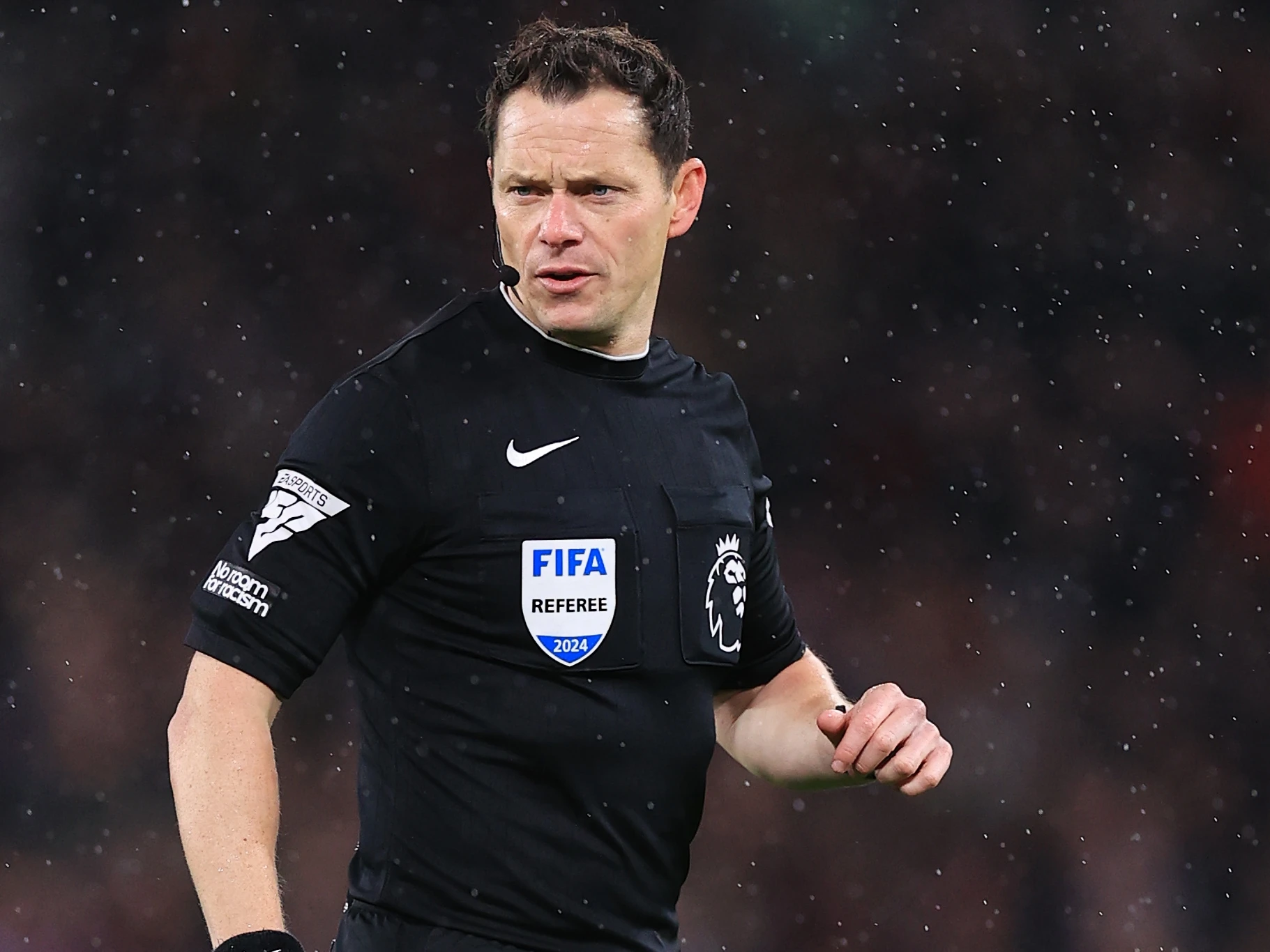 Darren England (Wolves ref)