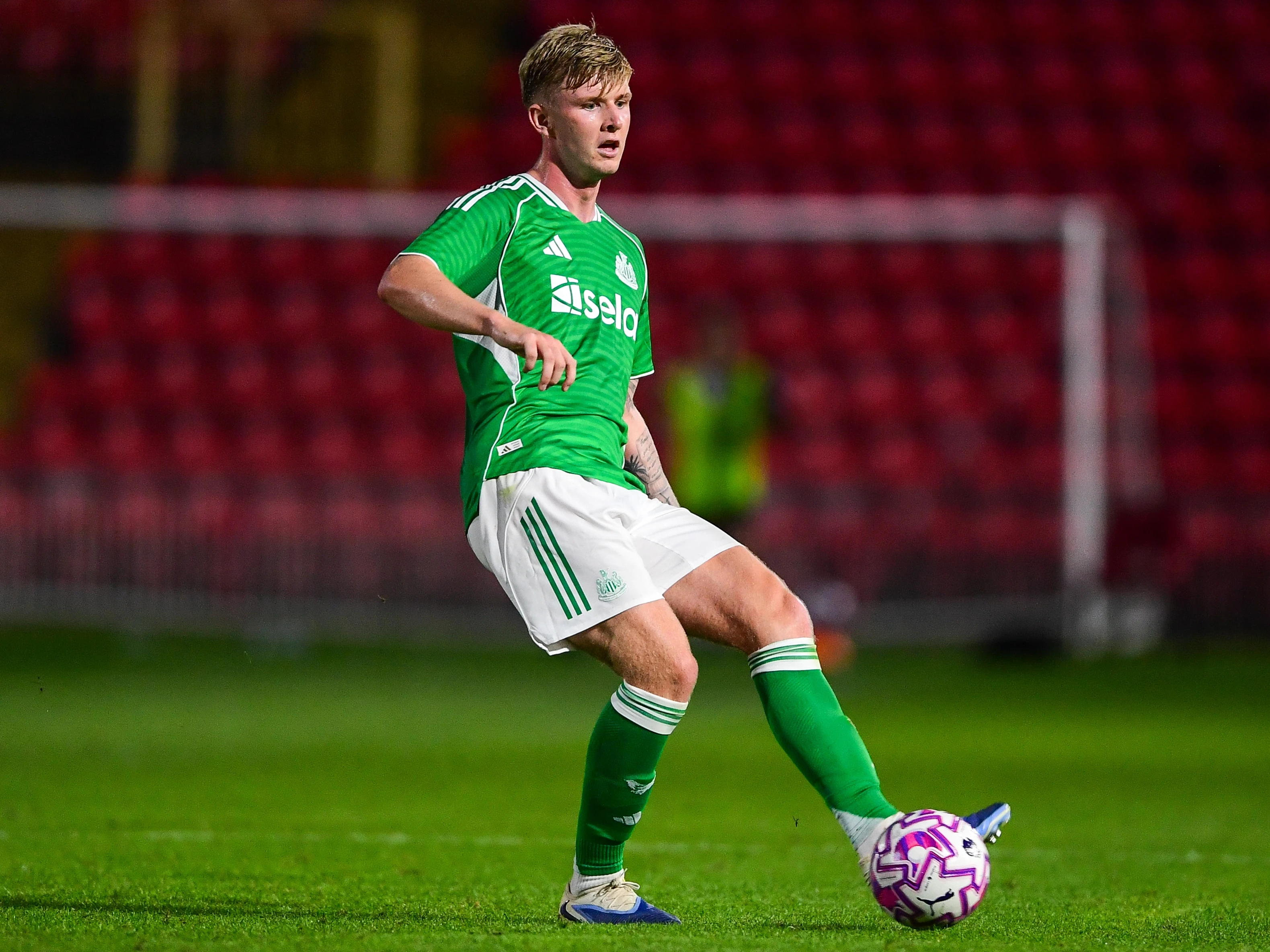 Charlie McArthur (U21s v Chelsea)