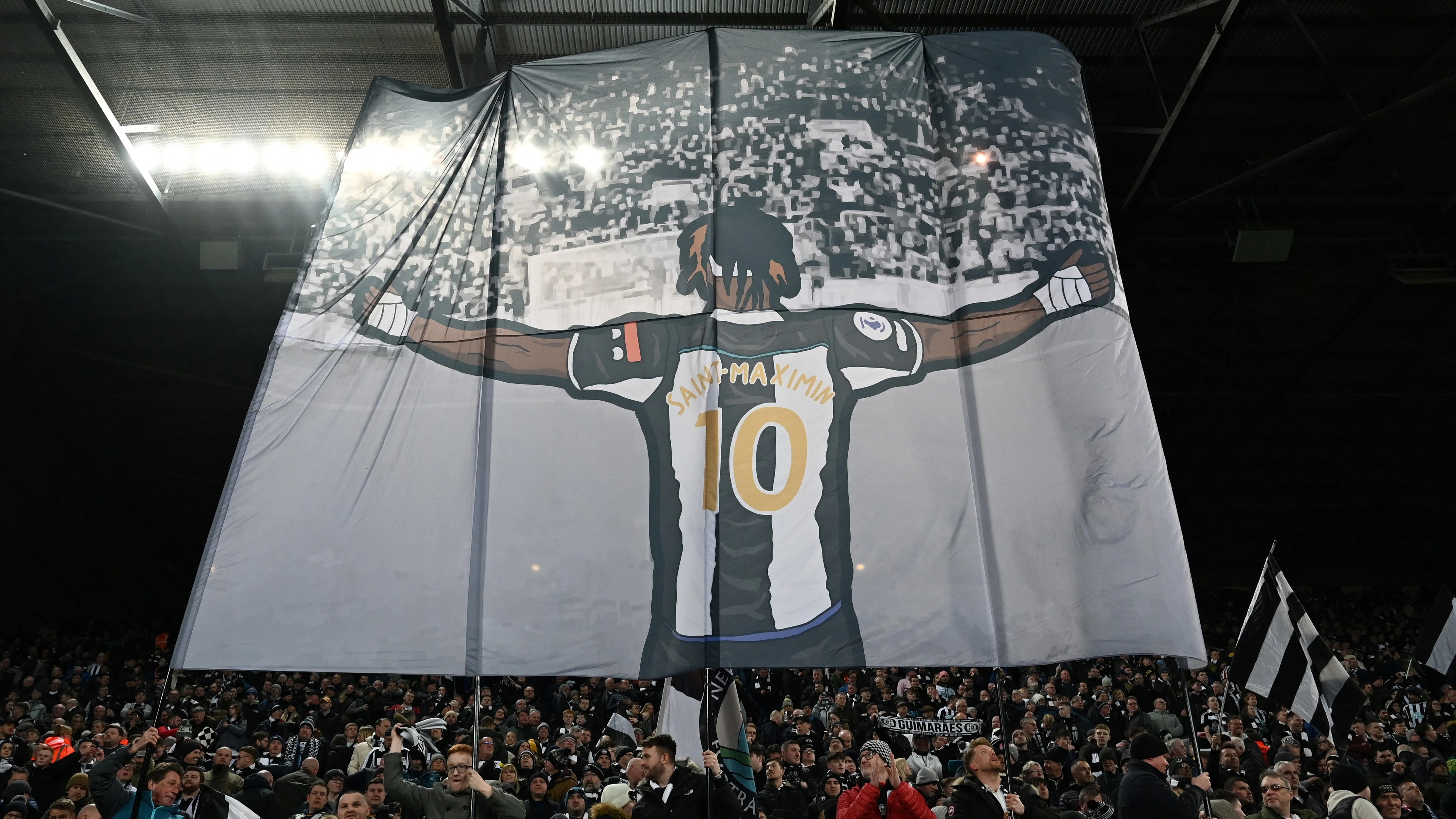 Allan Saint-Maximin flag