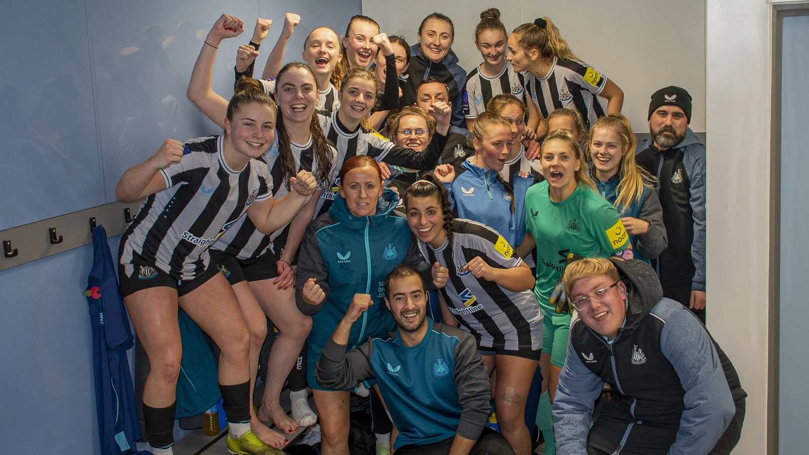 newcastle-united-women-celebration-pic