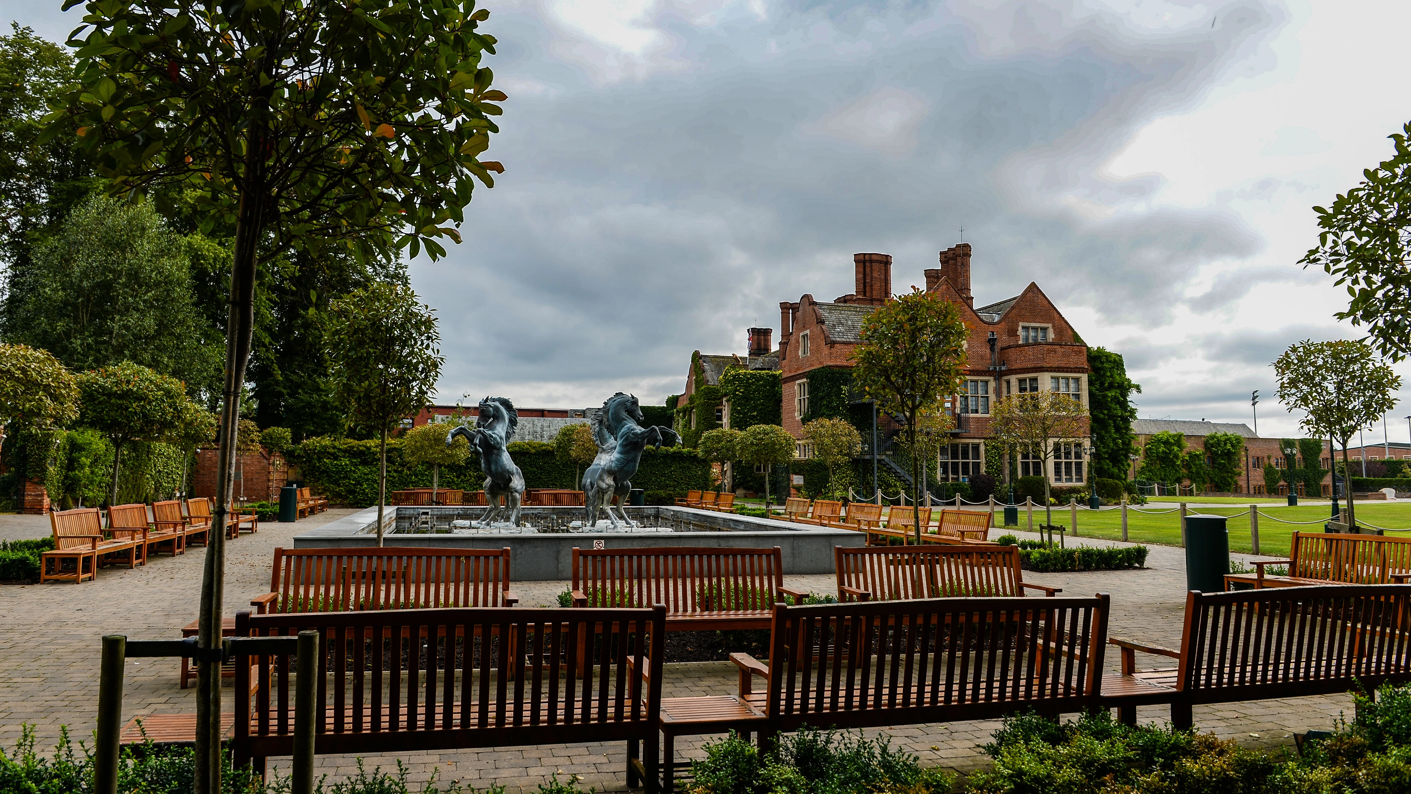 queen-ethelburgas-collegiate