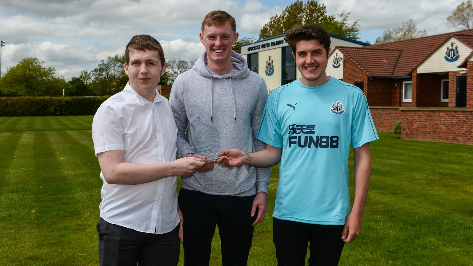 sean-longstaff-foundation-community-champion