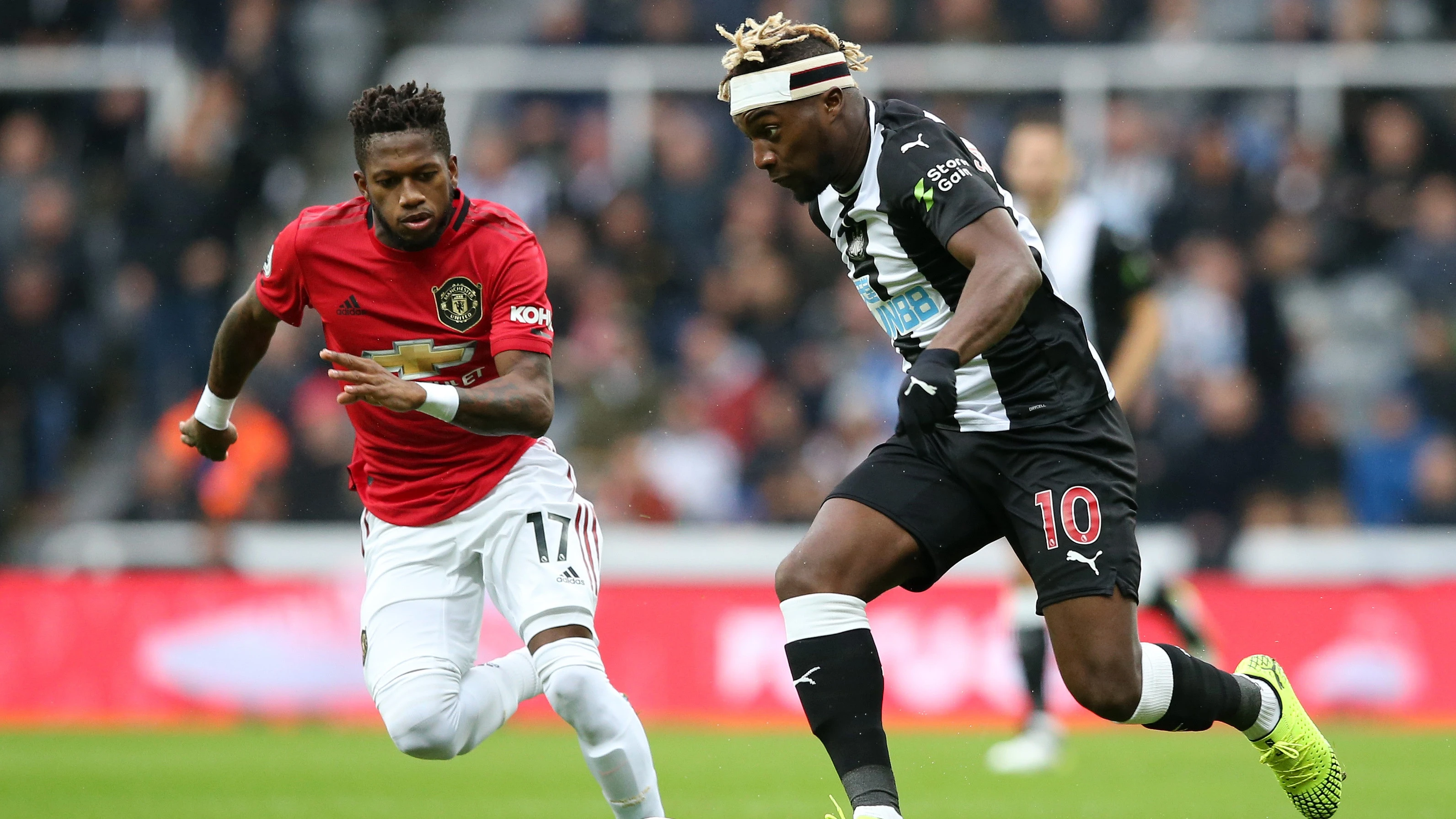 allan-saint-maximin-manchester-united