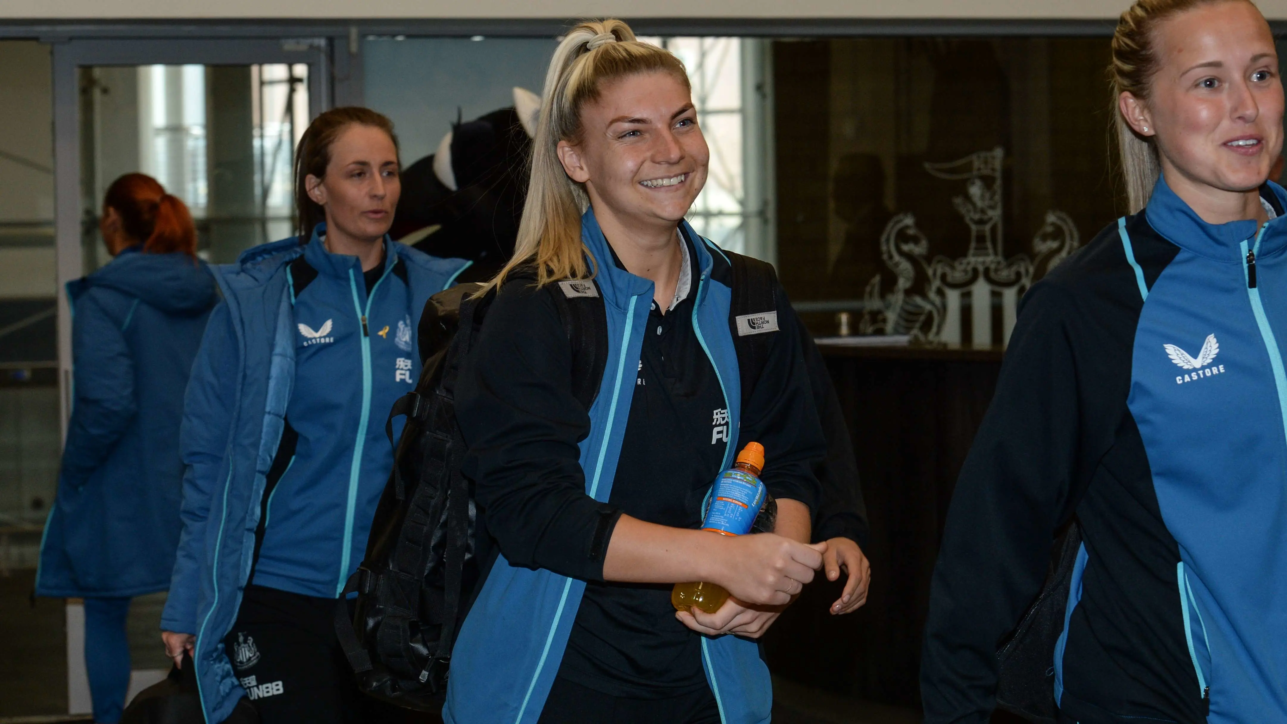 grace-donnelly-arrives-st-james-park