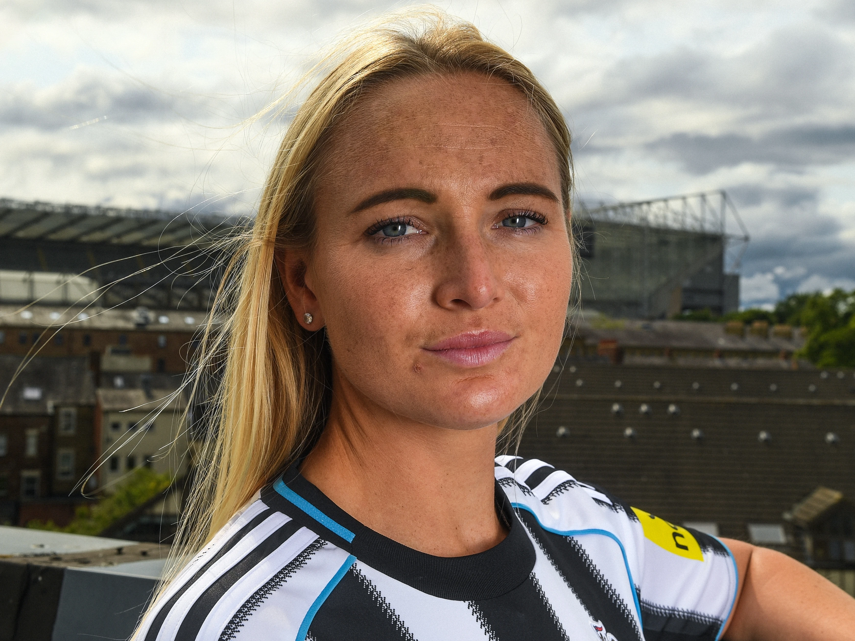 Jemma Purfield signing gallery header image