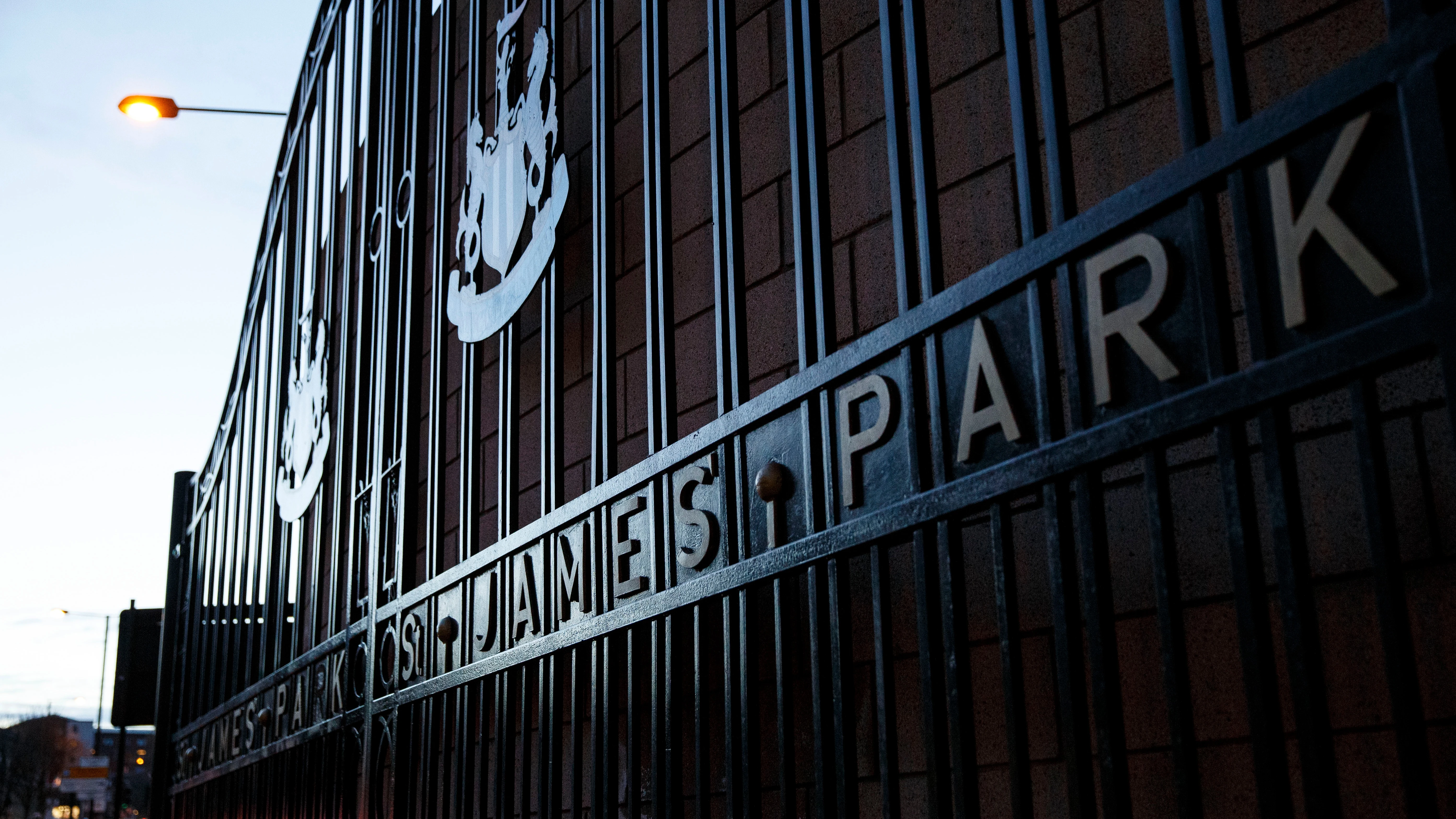 st-james-park-gates