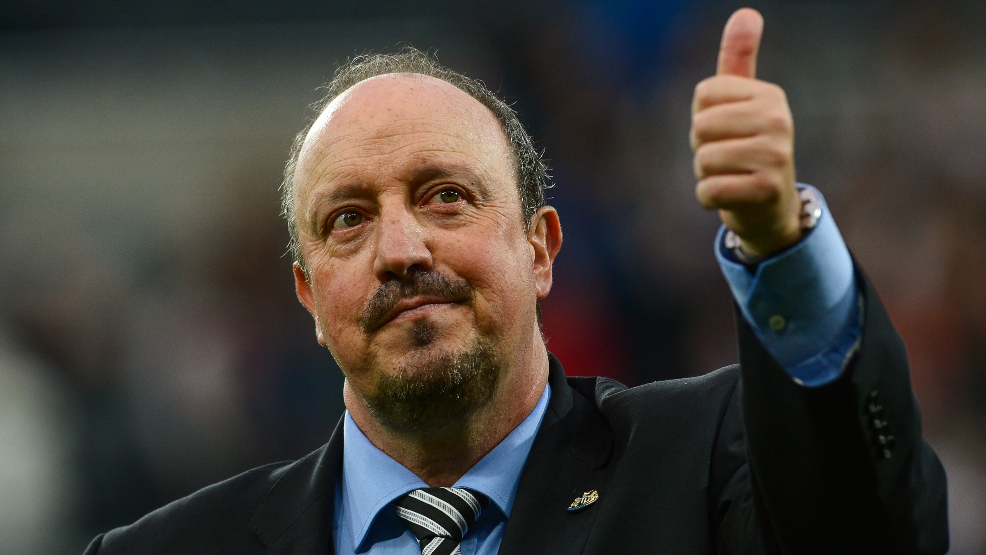 rafa-benitez-thumbs-up