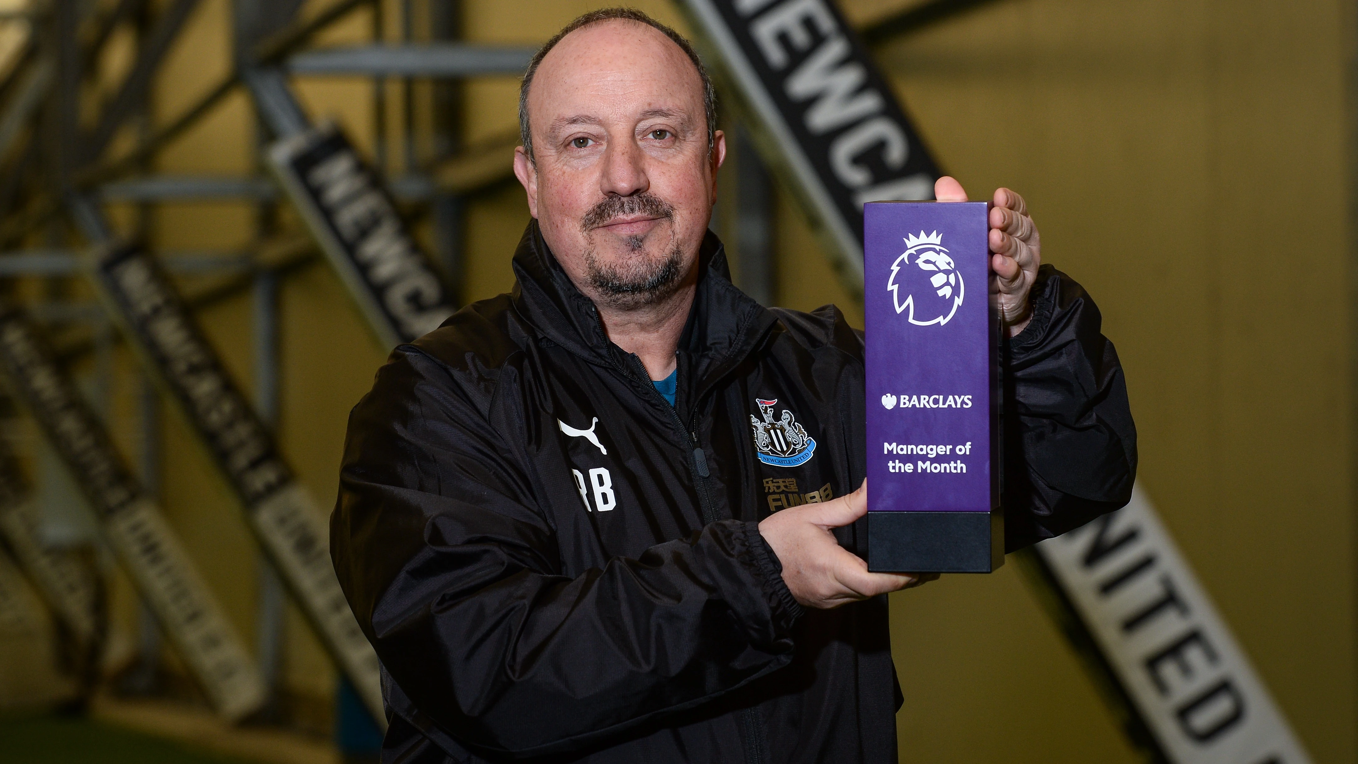 rafa-benitez-manager-of-month