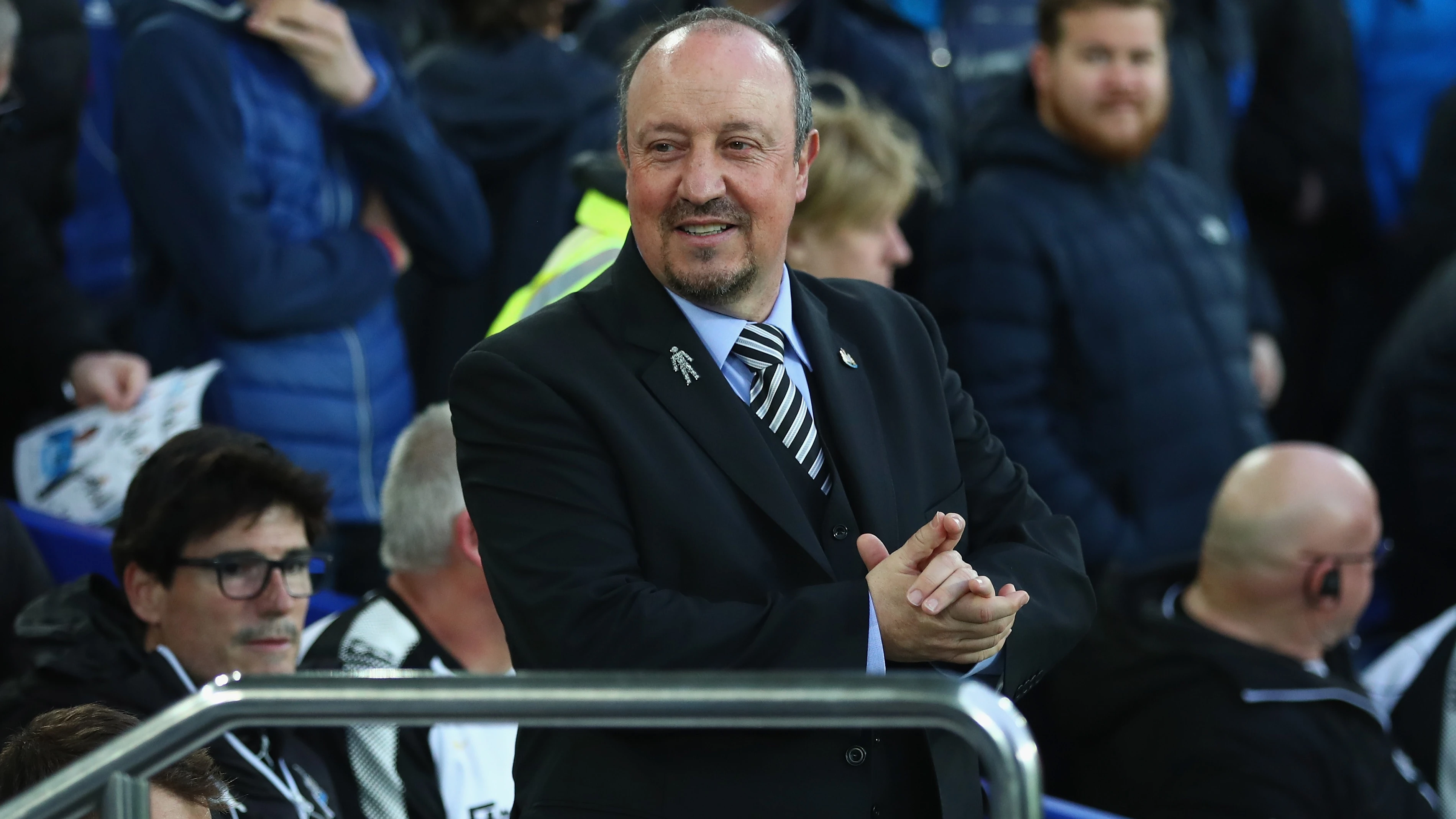 rafa-benitez-smiling-everton