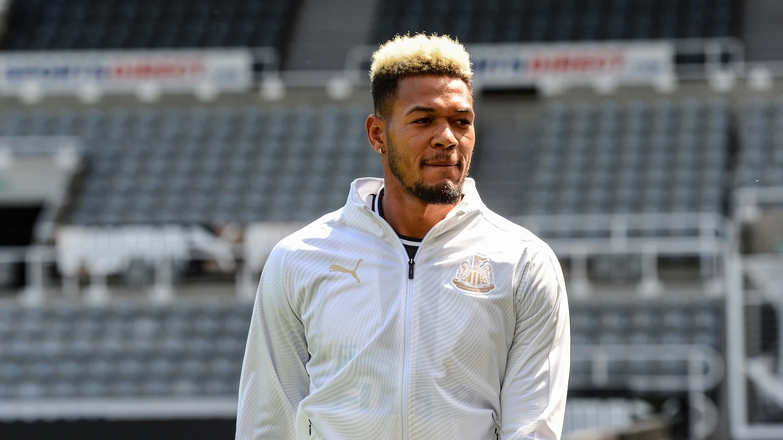 20190803-joelinton-st-james-park