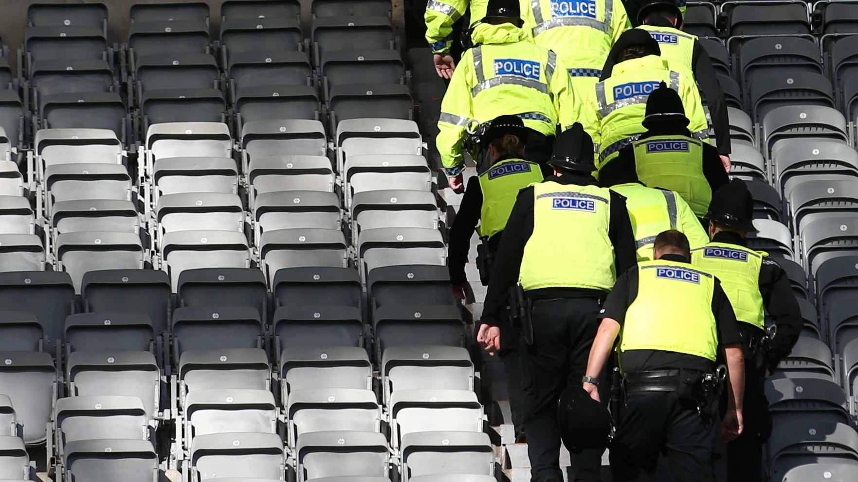 20190524-police-at-st-james-park