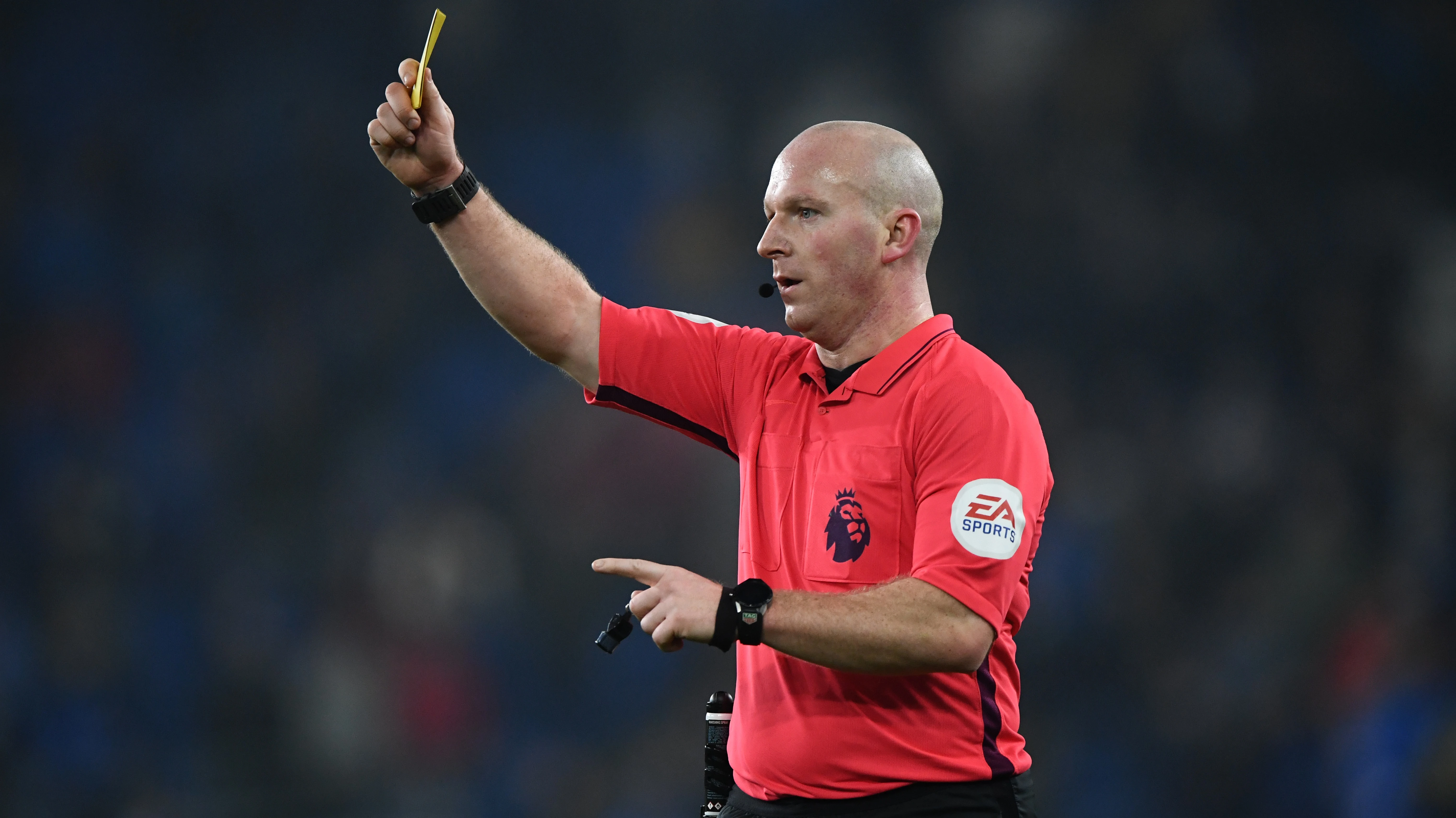 simon-hooper-everton-ref