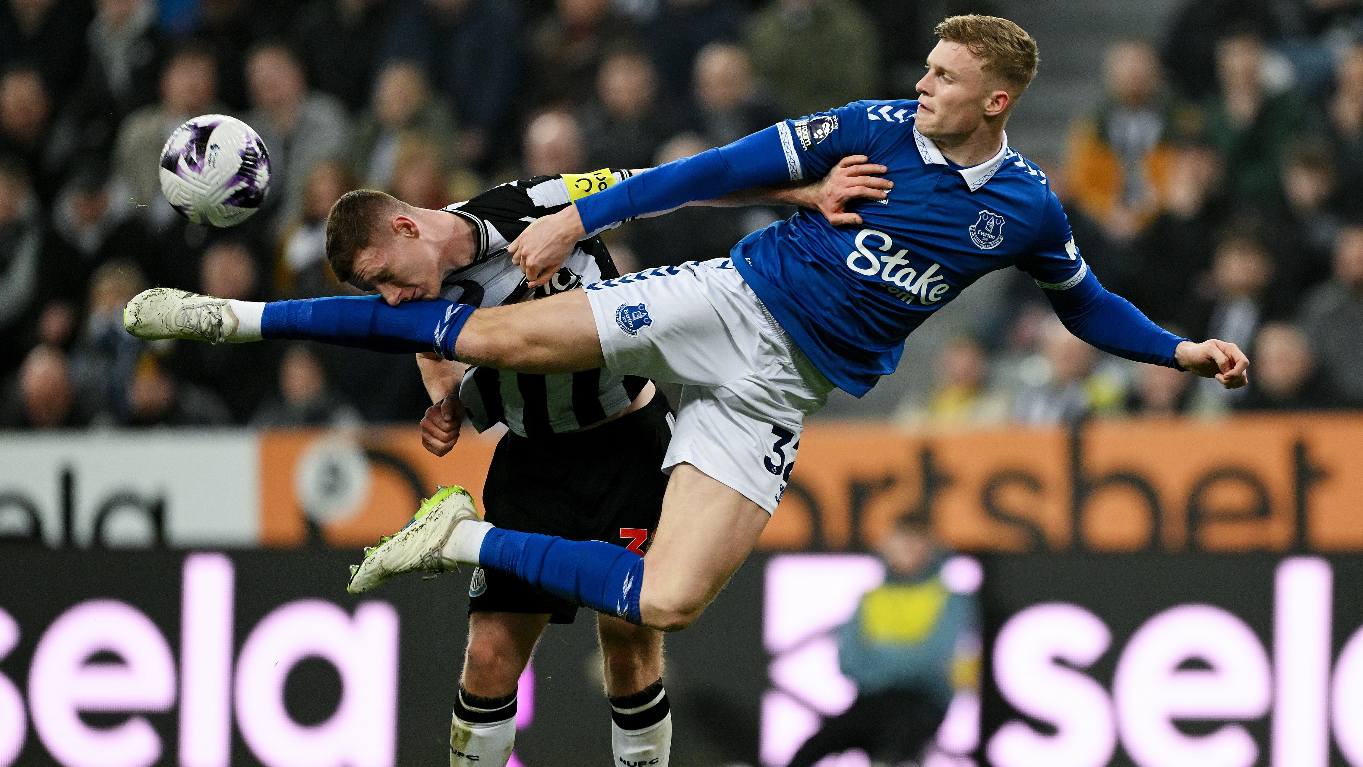 elliot-anderson-header-everton