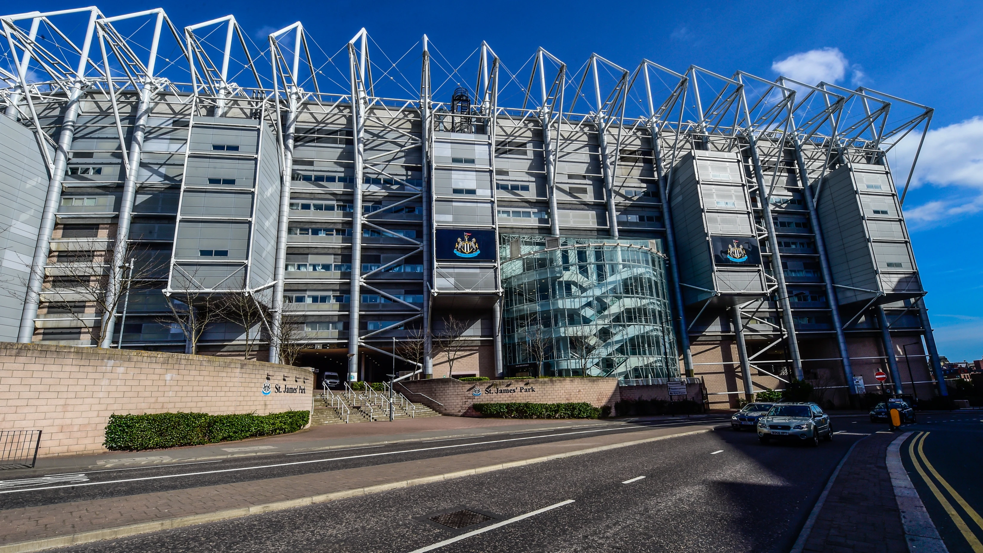 20181008-st-james-park-exterior