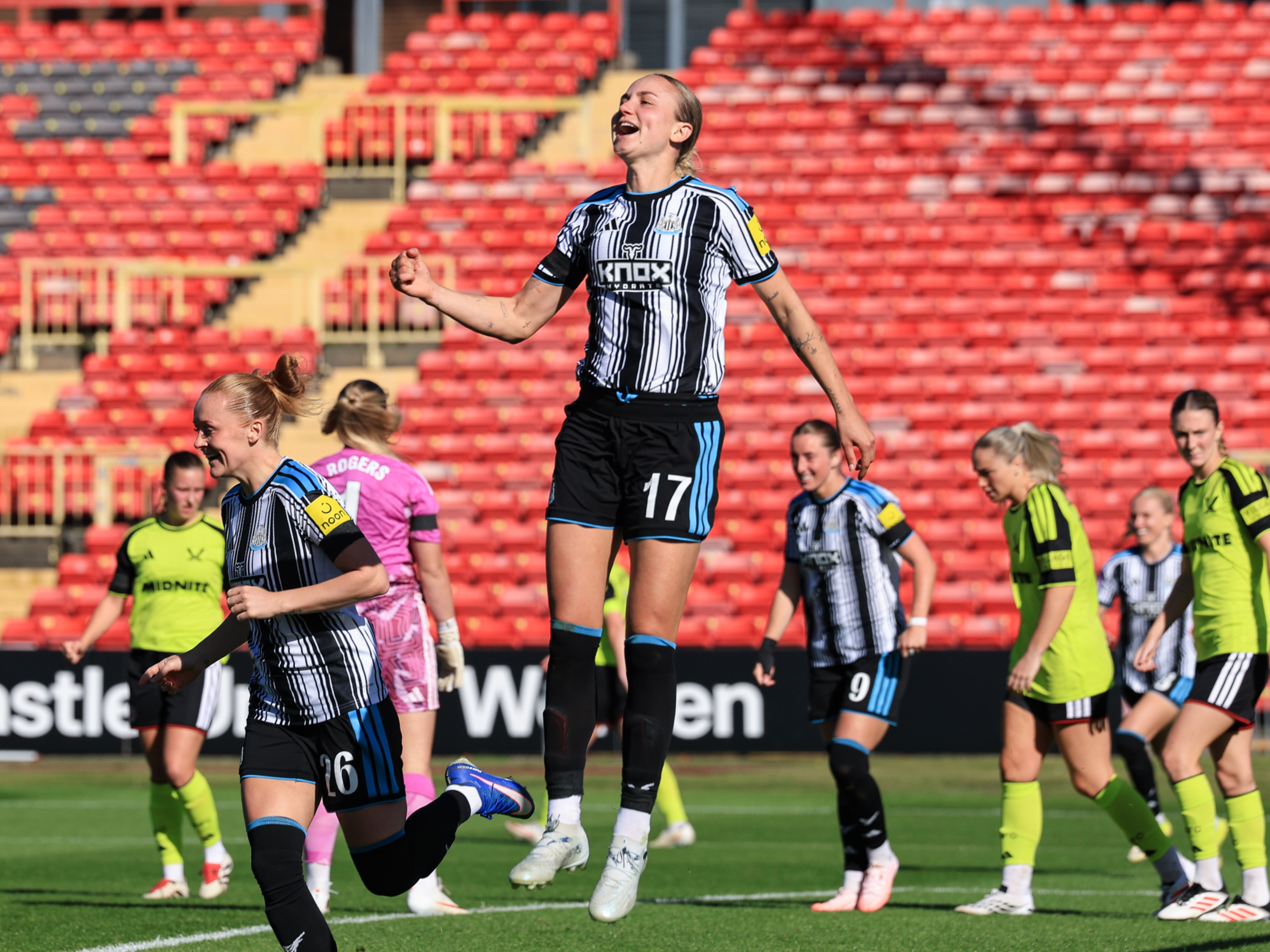 Newcastle United - Home
