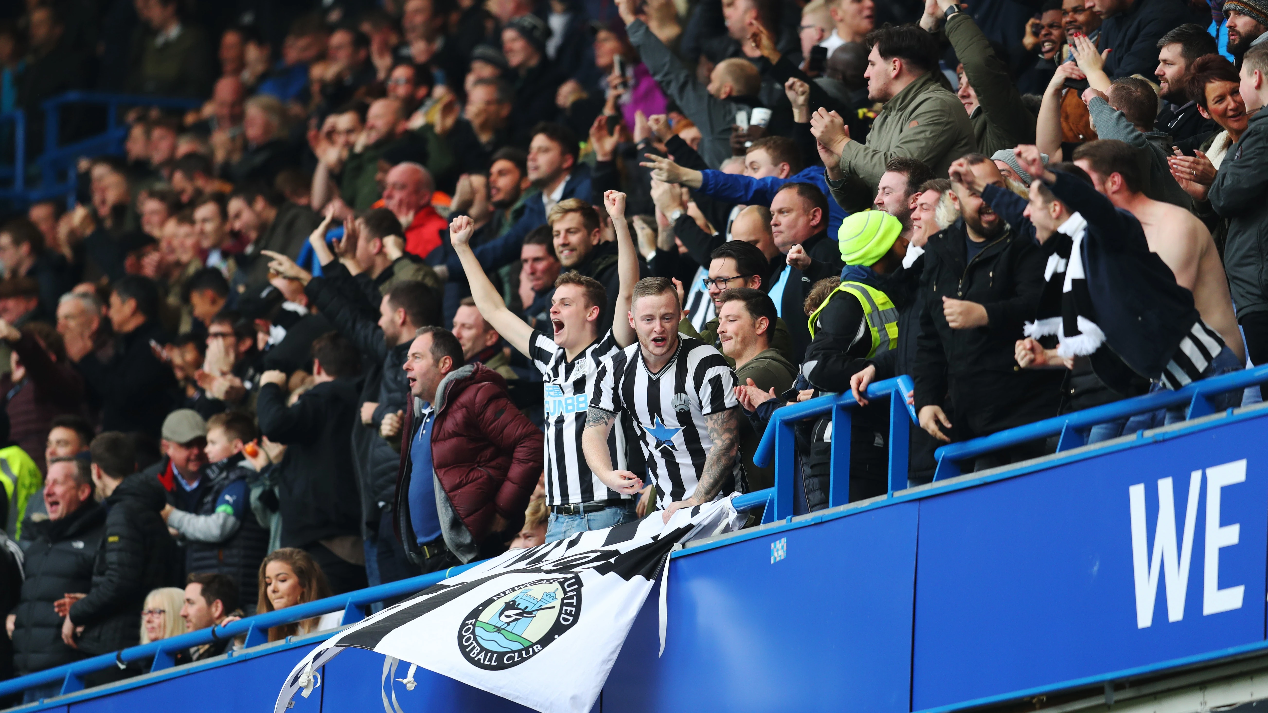 newcastle-fans-chelsea-stamford-bridge