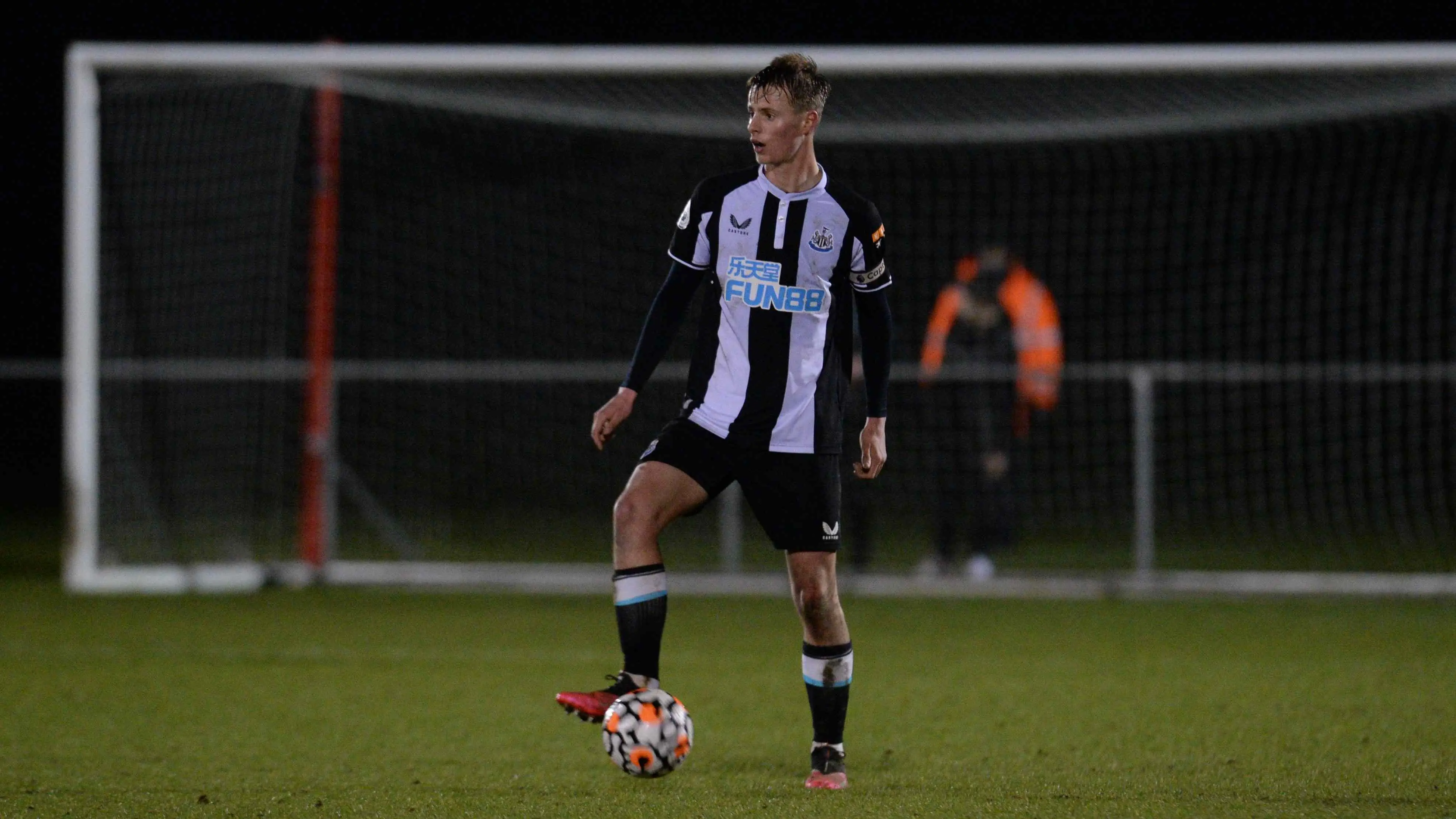 niall-brookwell-senior-cup