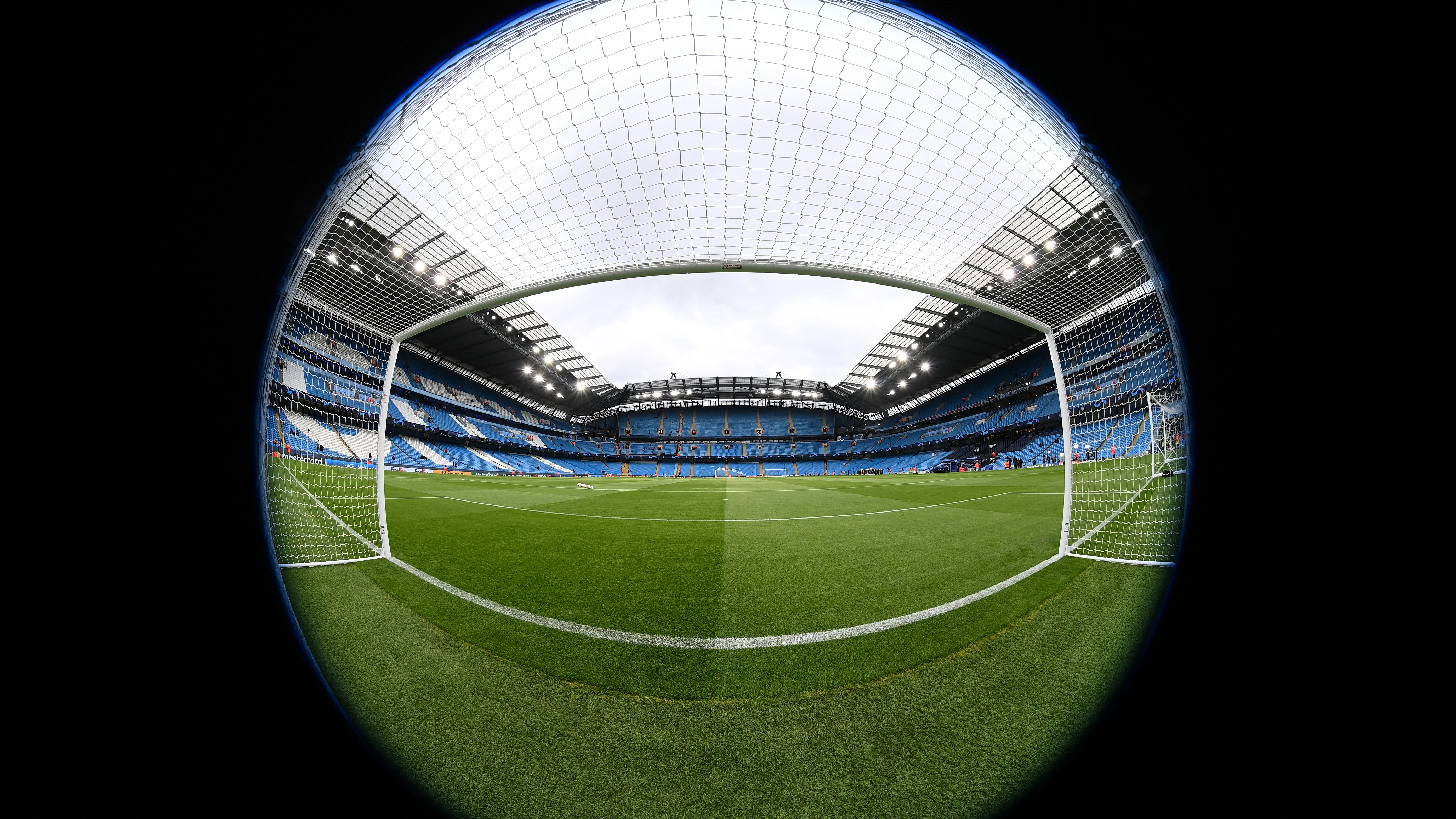 etihad-stadium-general-lens