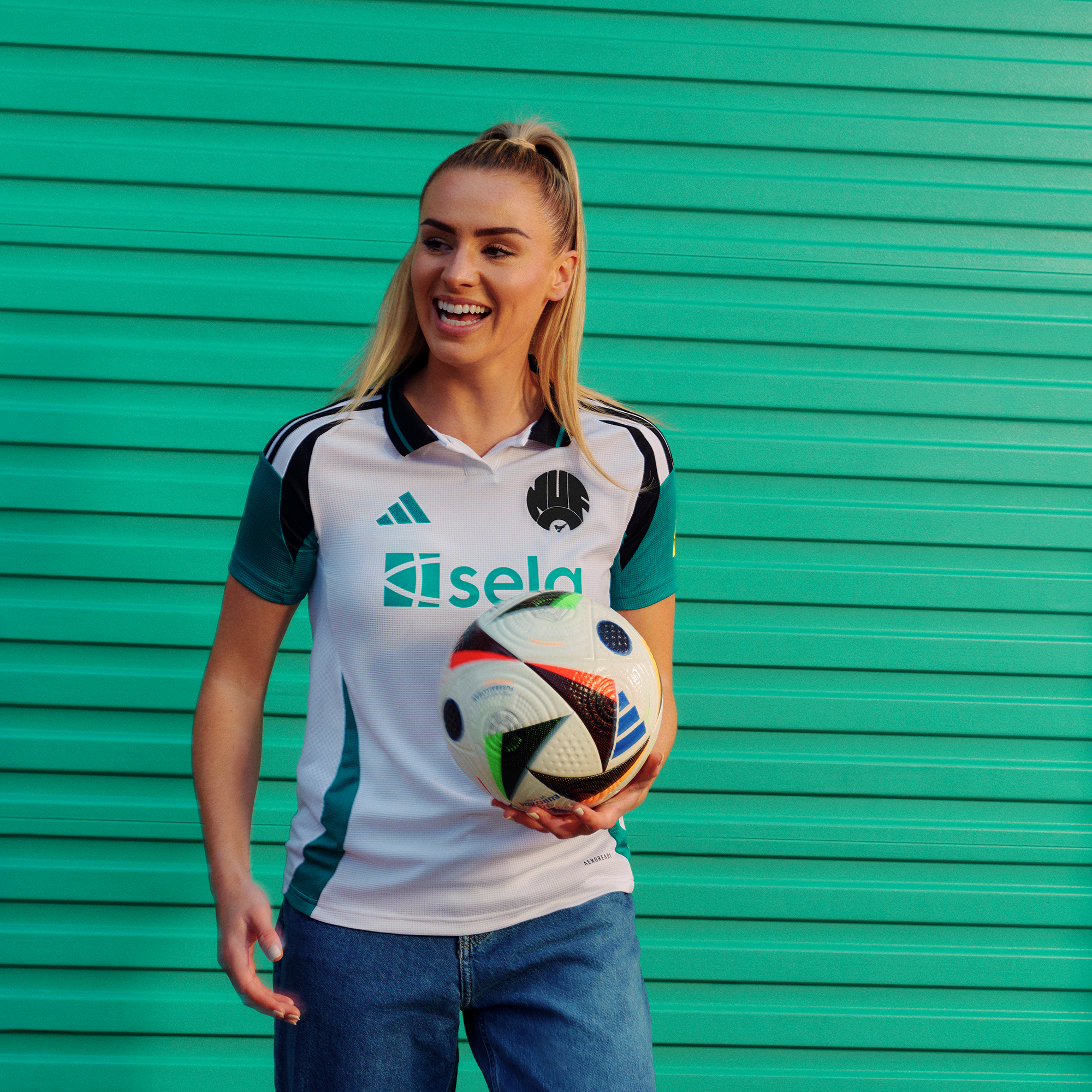 newcastle united tie