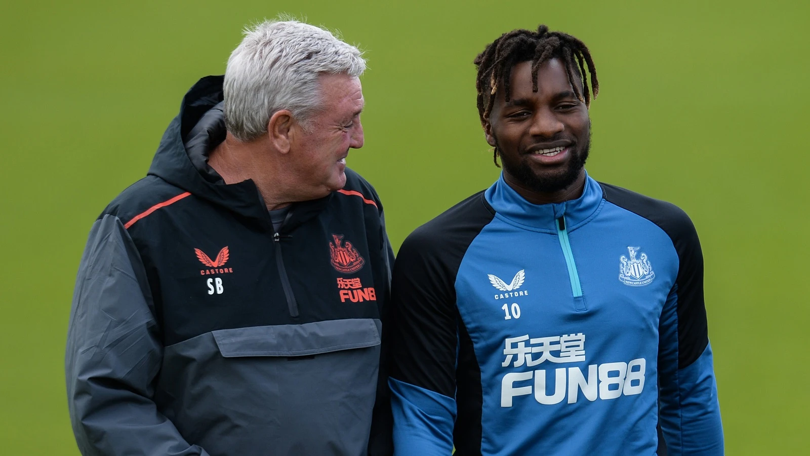 steve-bruce-allan-saint-maximin