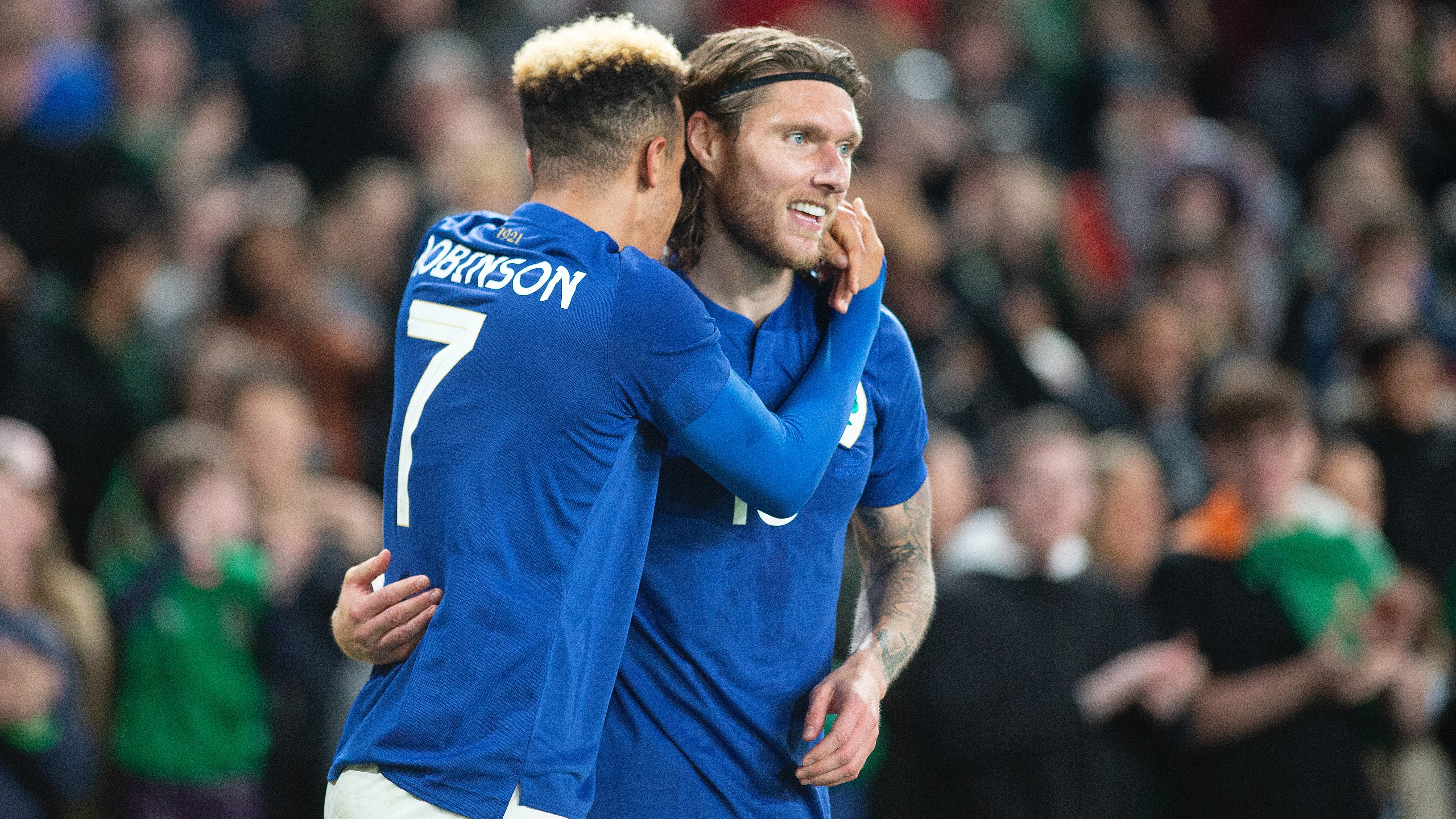 jeff-hendrick-ireland-celebrates