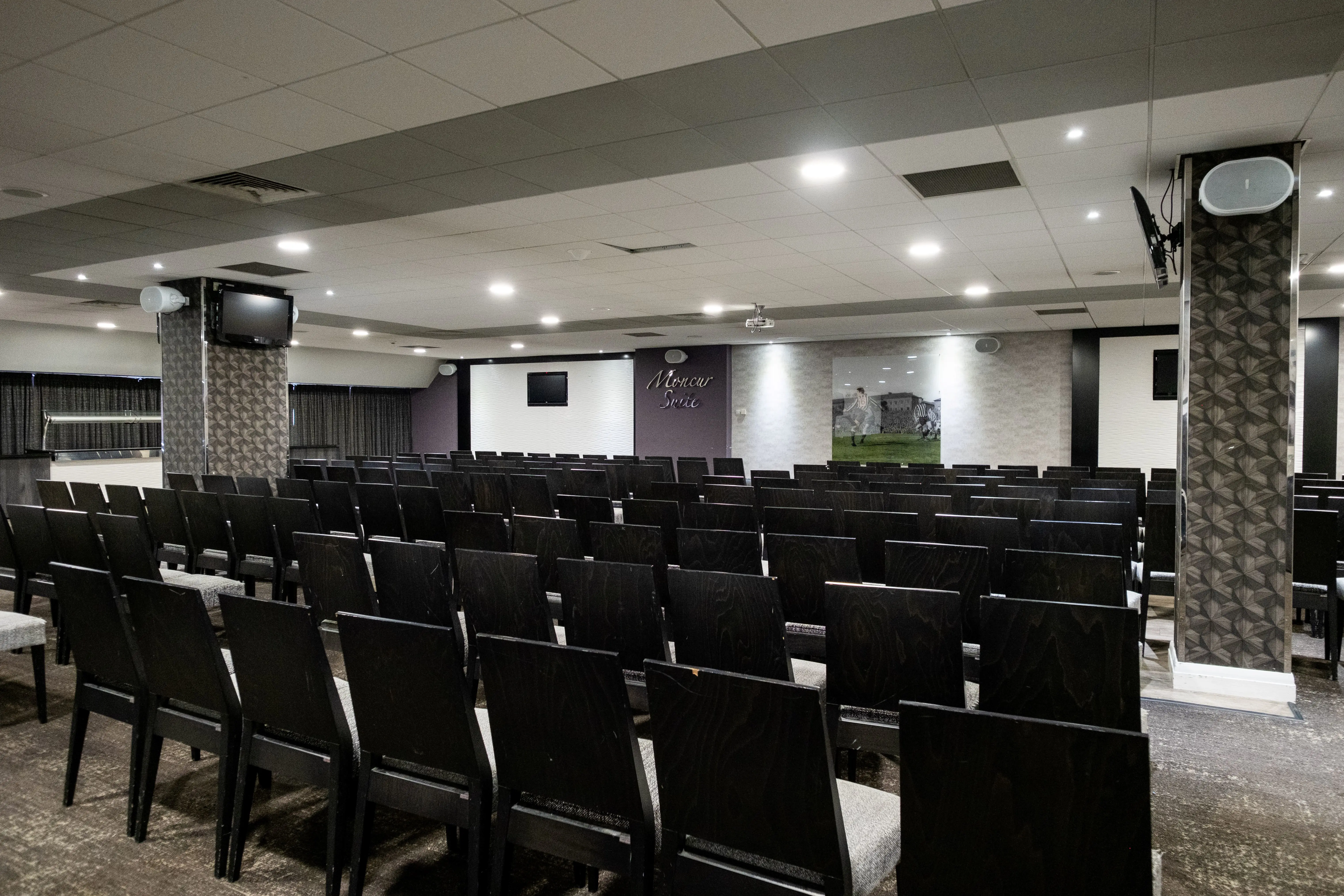 Moncur Suite Seminar