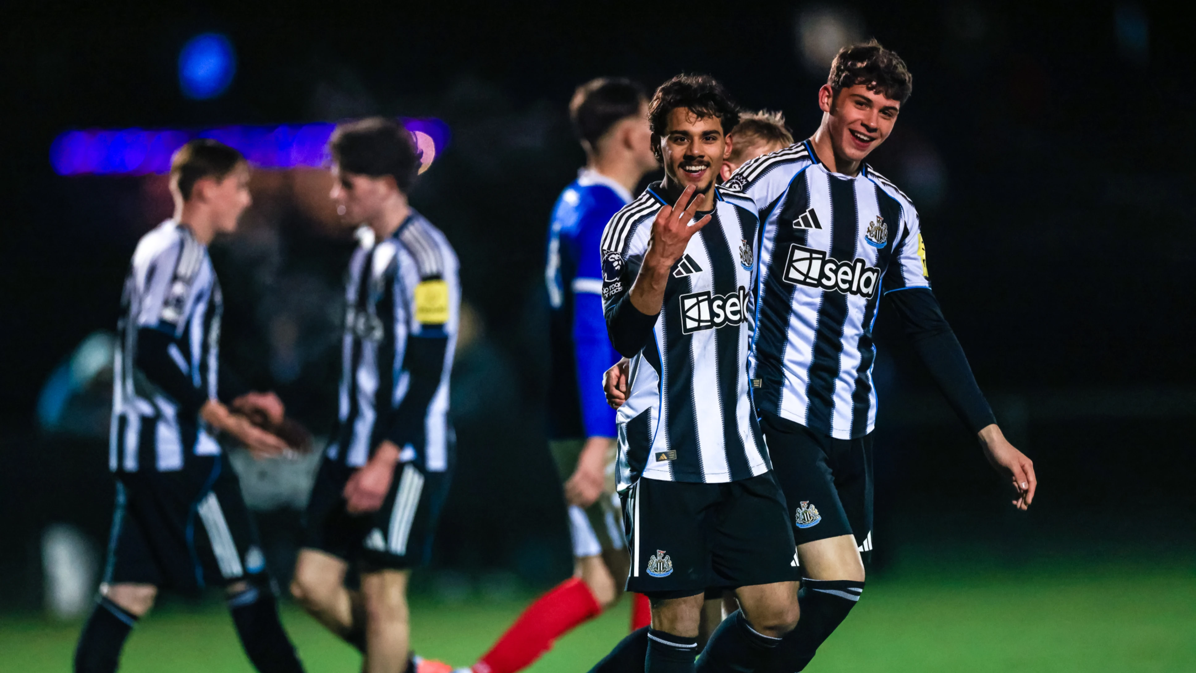 U18 beat Pompy image