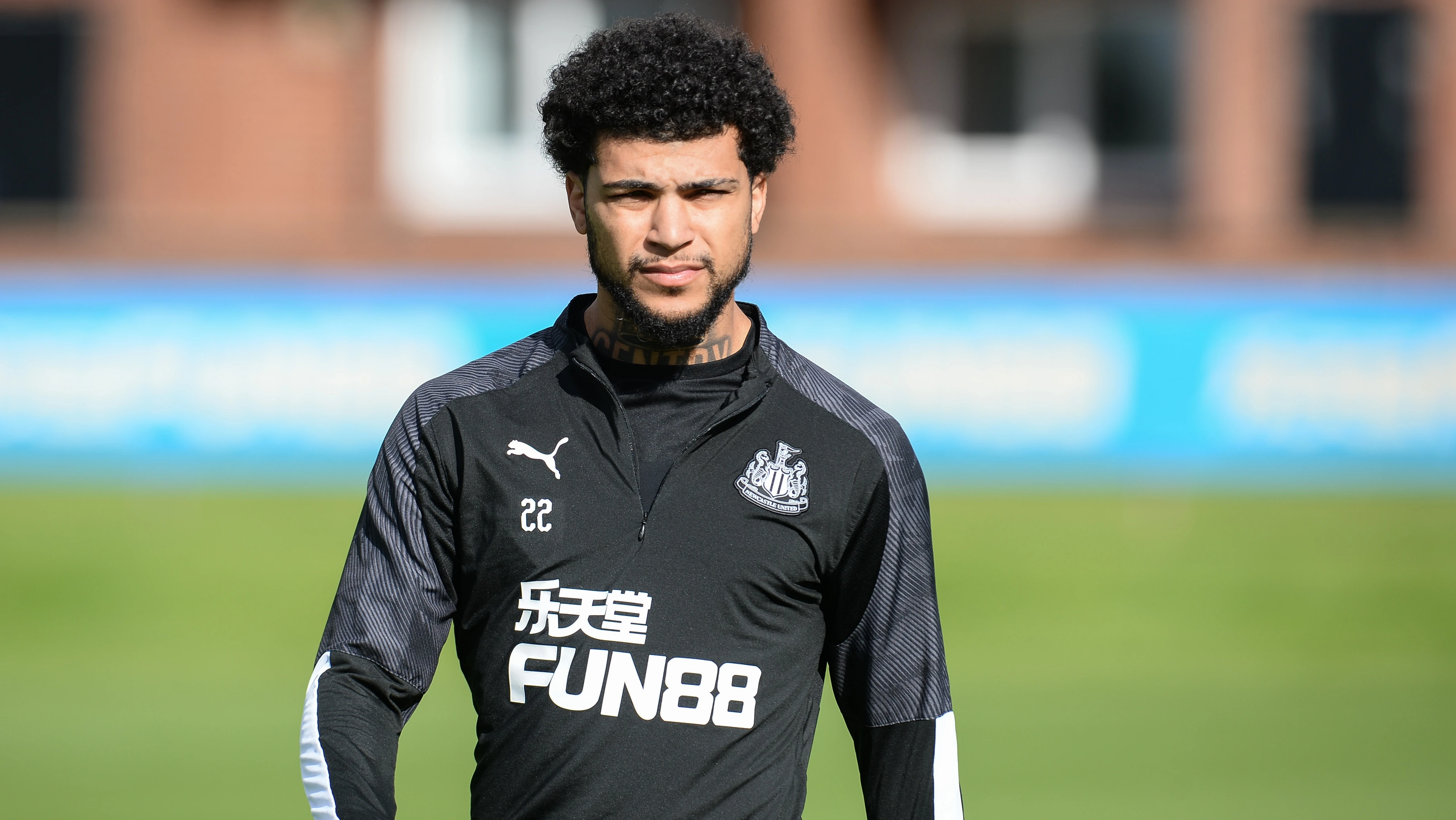 deandre-yedlin-walk-training