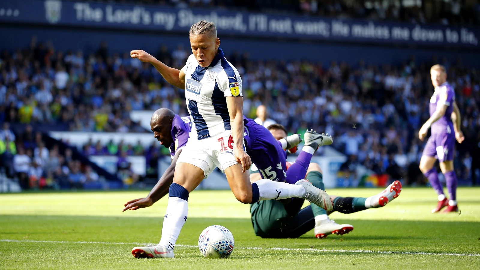 20180903-dwight-gayle-west-brom