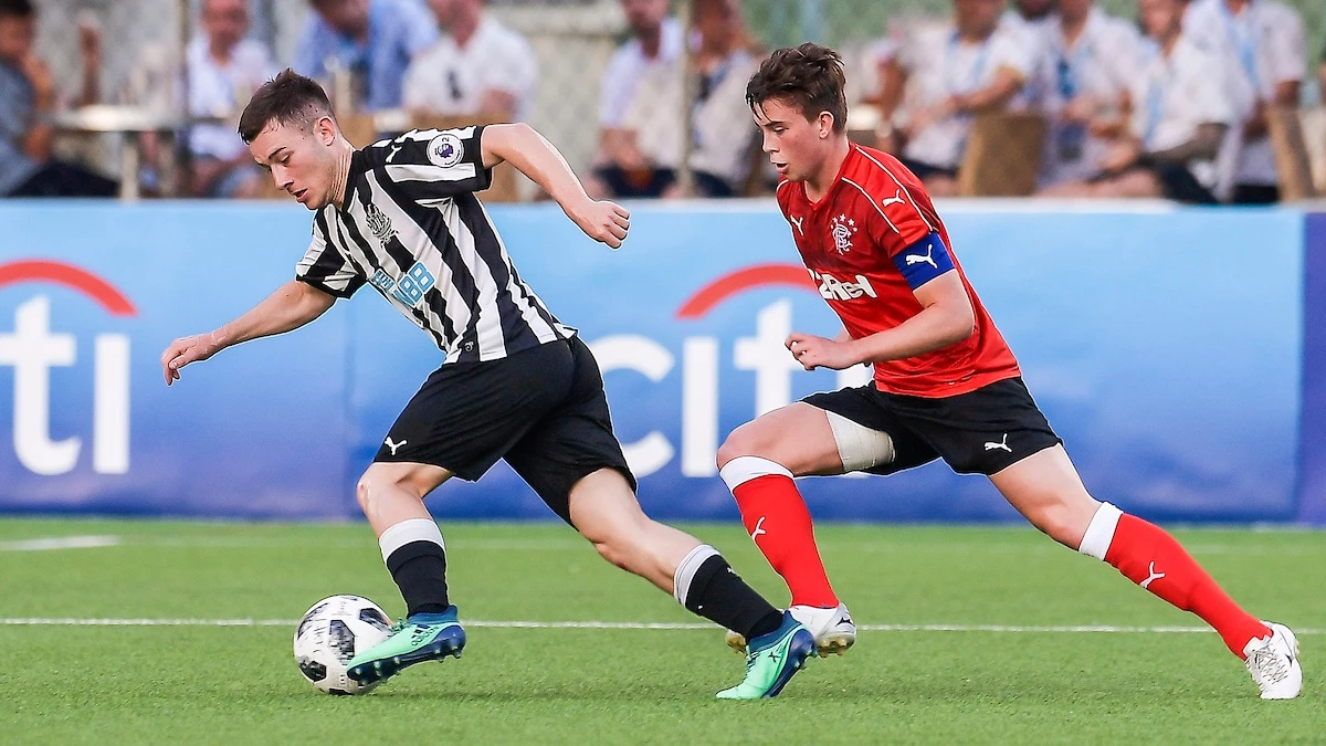 callum-roberts-rangers-hong-kong