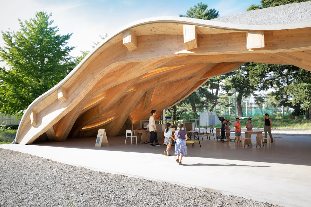 The Learning Architecture for Learners (Public Architecture), Educational Incubation Center at Tokyo Gakugei University. built by MISTLETOE JAPAN inc., Tokyo, Japan