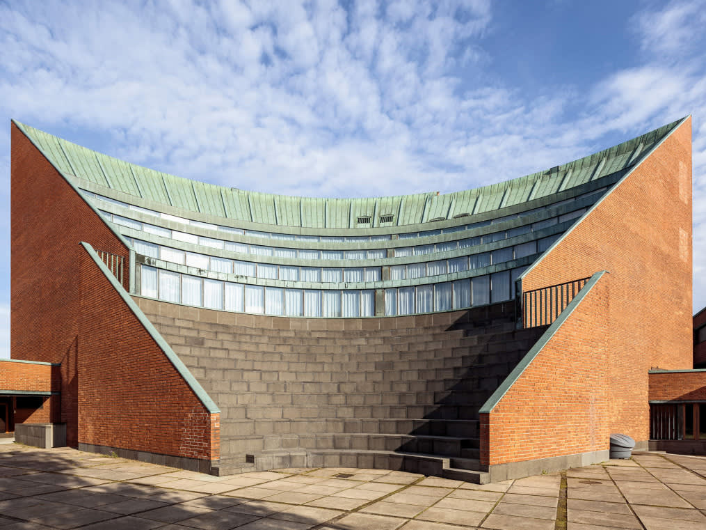 iF Design - iF Magazine: Aalto University Auditorium by Alvar Aalto photo © Tuomas Uusheimo.