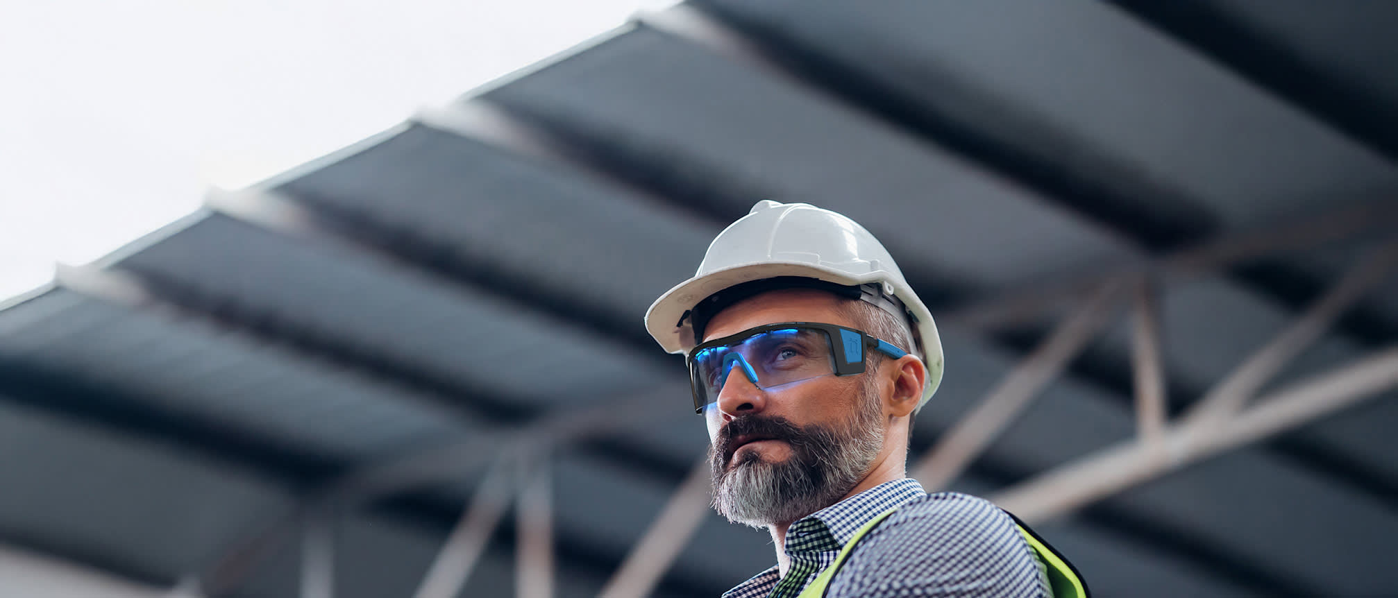 Smart Safety glasses with LED-technology manufactured by CHRONO EYEWEAR, Tilburg, Netherlands